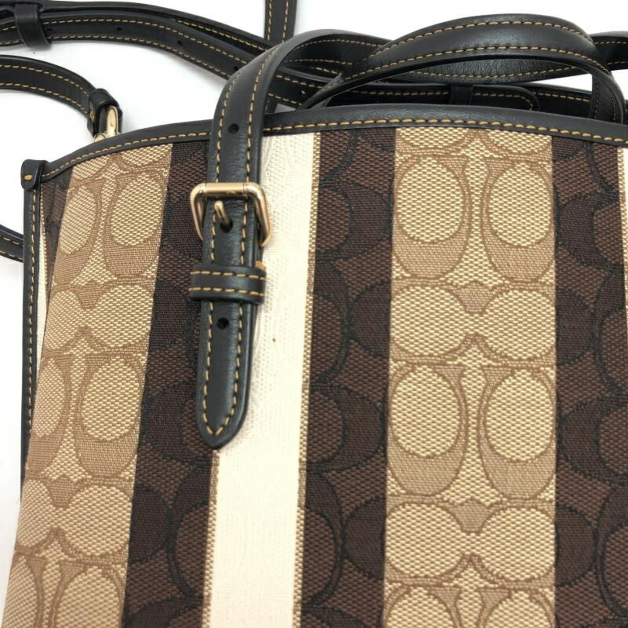 COACH Molly Tote 25 Signature Jacquard with Strap