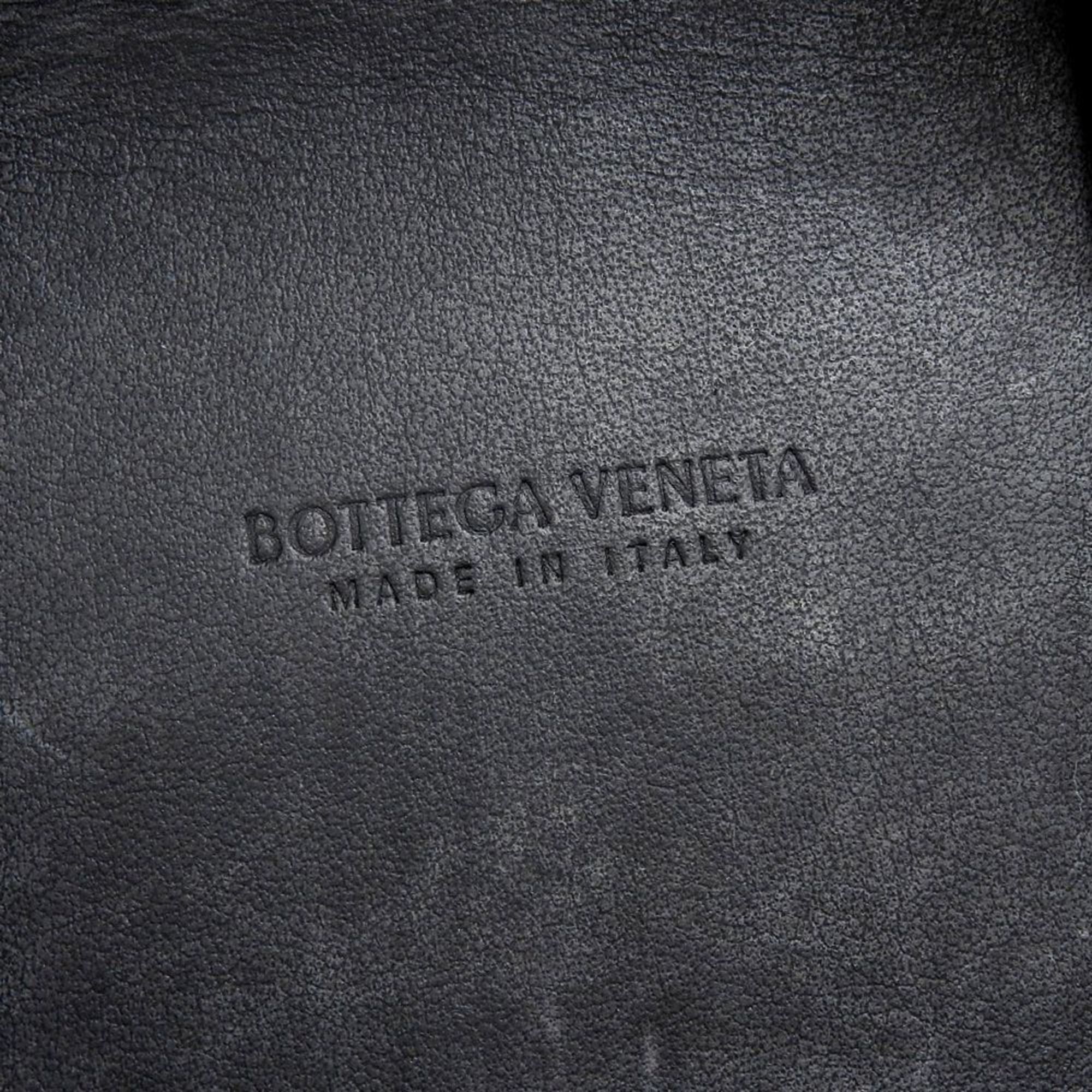 BOTTEGA VENETA Maxi Intrecciato Coin Case, Leather, Black