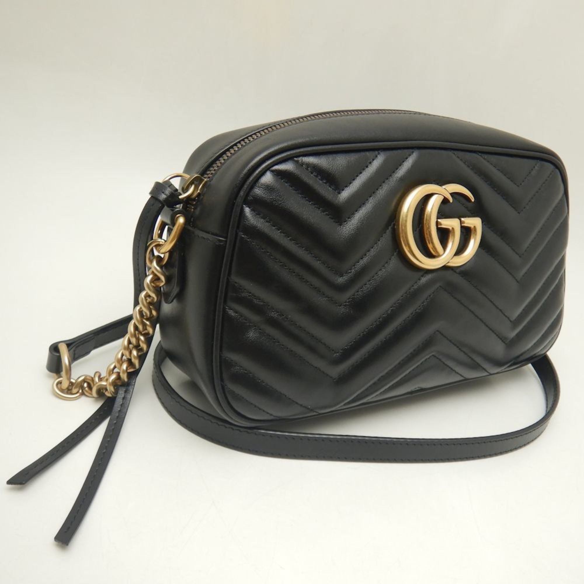 GUCCI Quilted Small Shoulder Bag 447632 GG Marmont Leather Black 251992