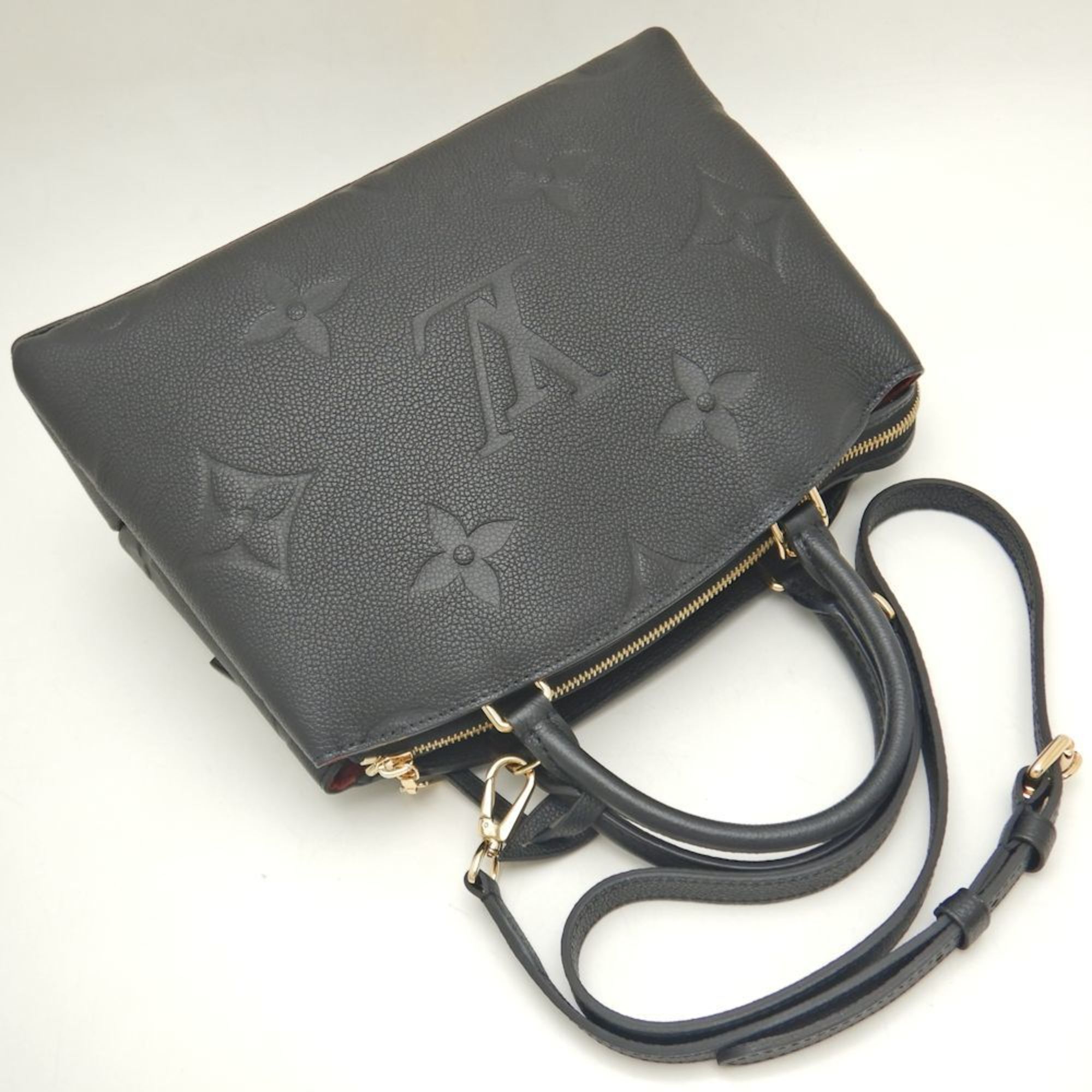 LOUIS VUITTON Louis Vuitton Monogram Empreinte Petit Palais PM M58916 Handbag Noir 251980