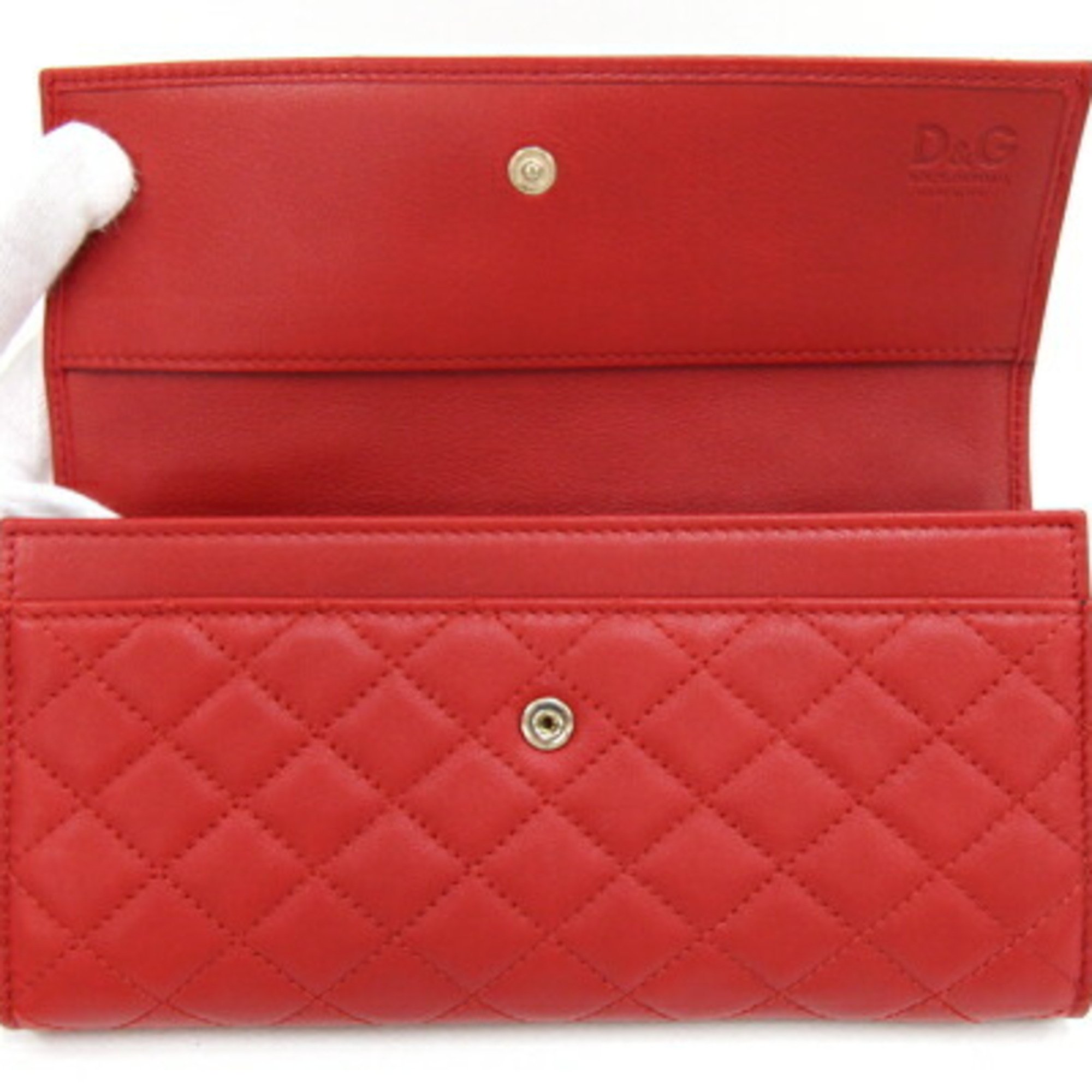 Dolce & Gabbana Bi-fold Long Wallet DPD389 Red Leather D&G Quilted Women's DOLCE&GABBANA