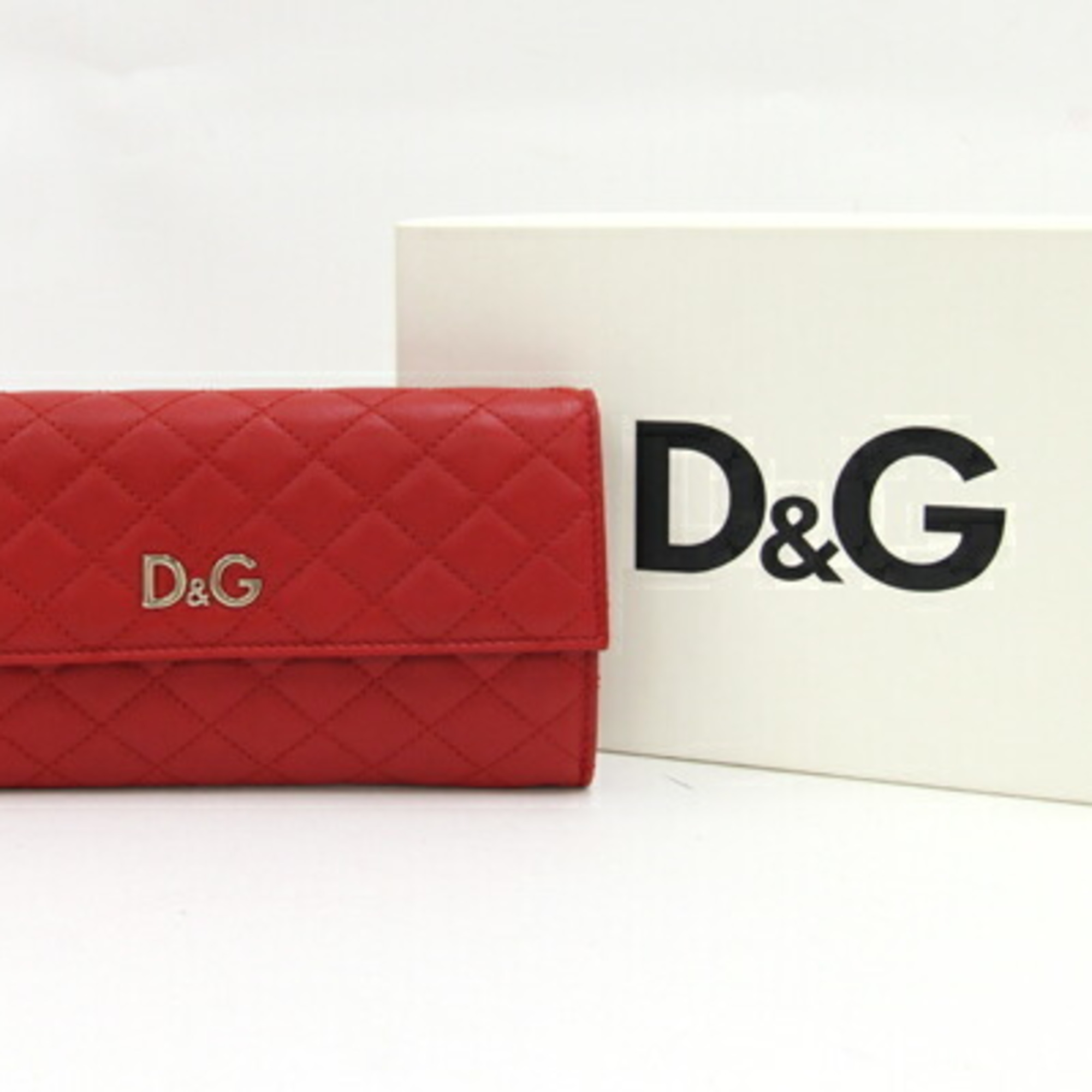 Dolce & Gabbana Bi-fold Long Wallet DPD389 Red Leather D&G Quilted Women's DOLCE&GABBANA