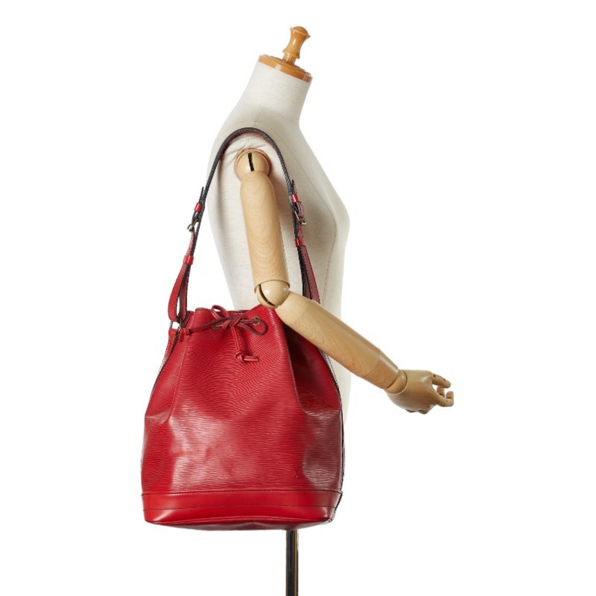 Louis Vuitton Epi Noe Shoulder Bag M44007 Castilian Red Leather Women's LOUIS VUITTON