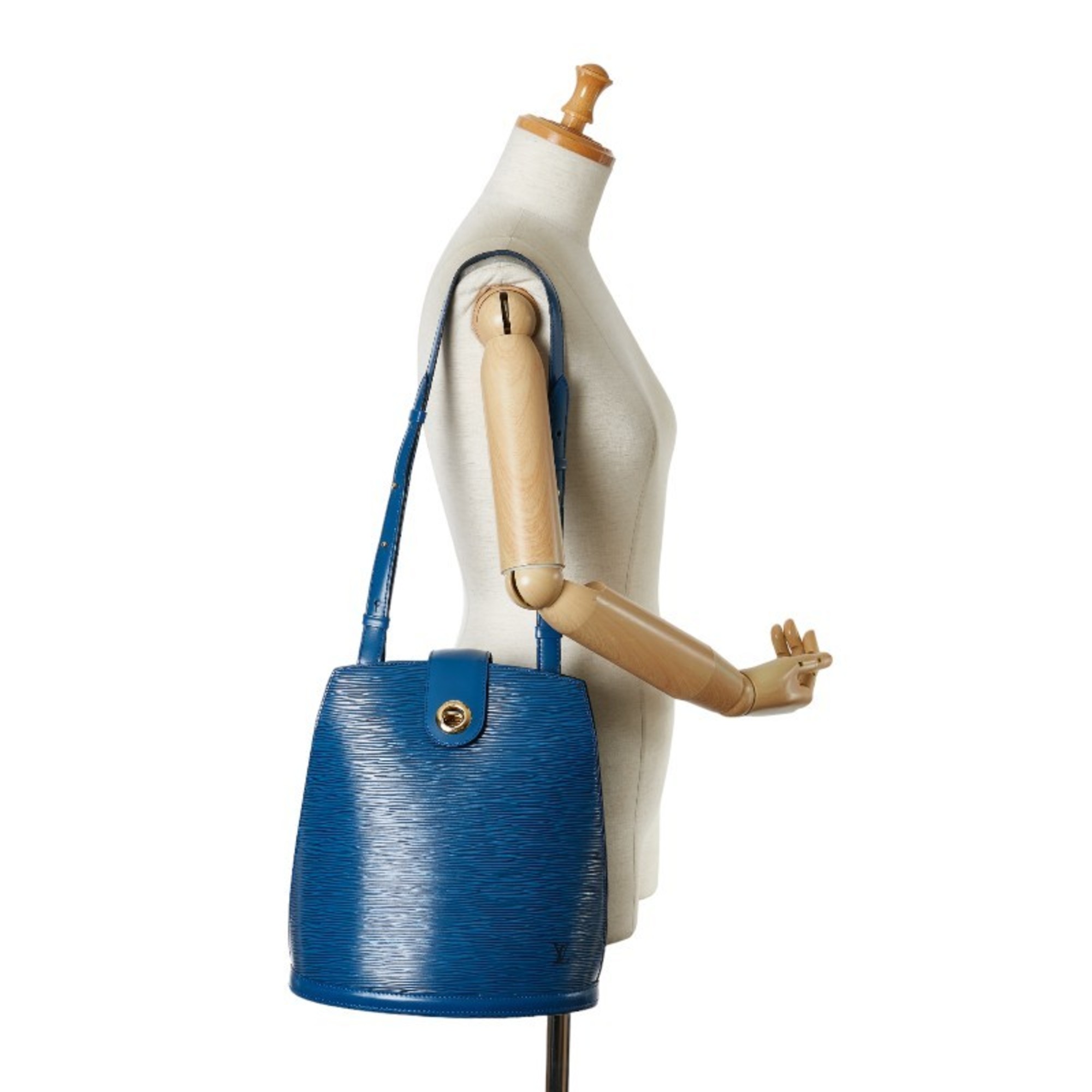 Louis Vuitton Epi Cluny Shoulder Bag M52252 Toledo Blue Leather Women's LOUIS VUITTON