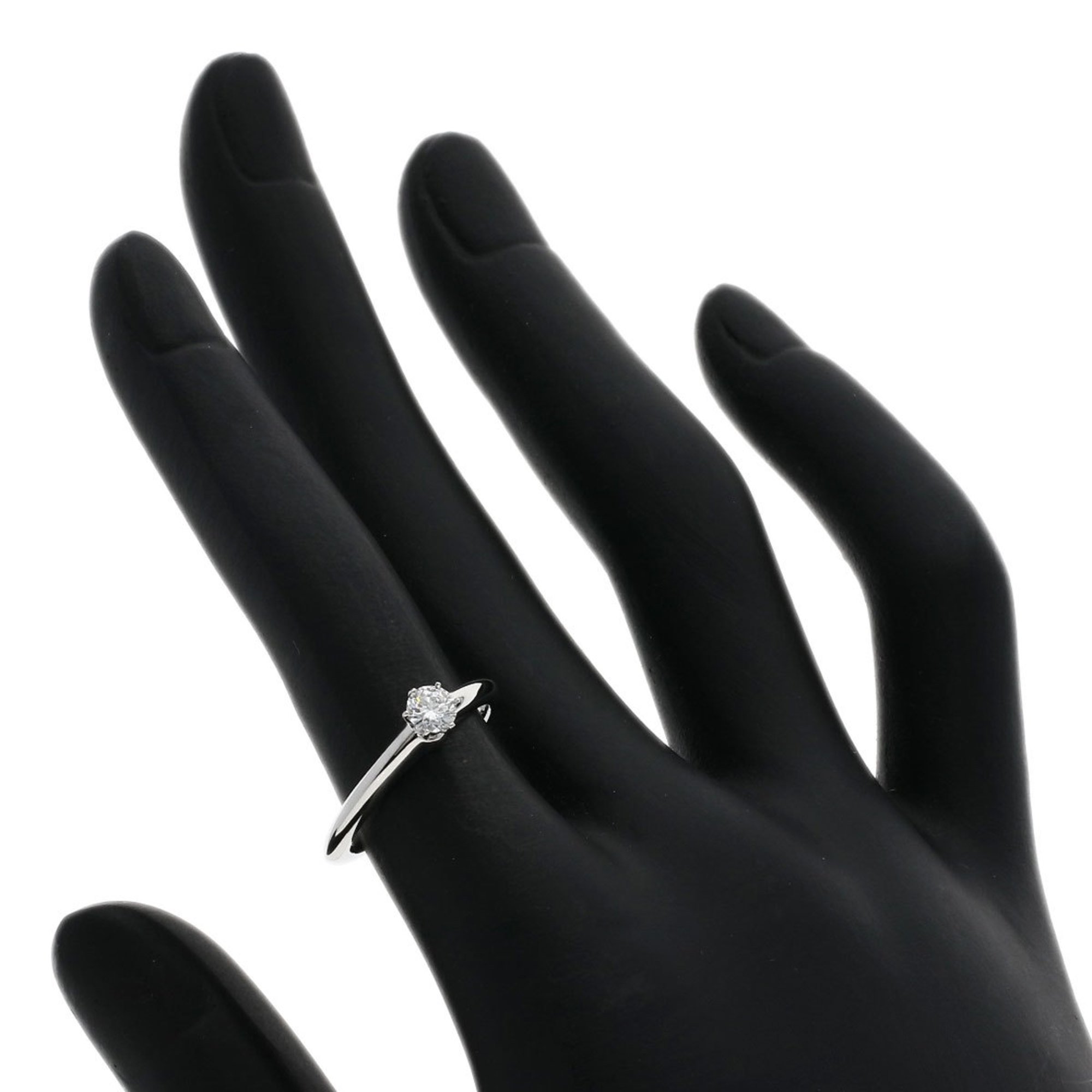 Tiffany solitaire diamond ring, platinum PT950, for women, TIFFANY&Co.