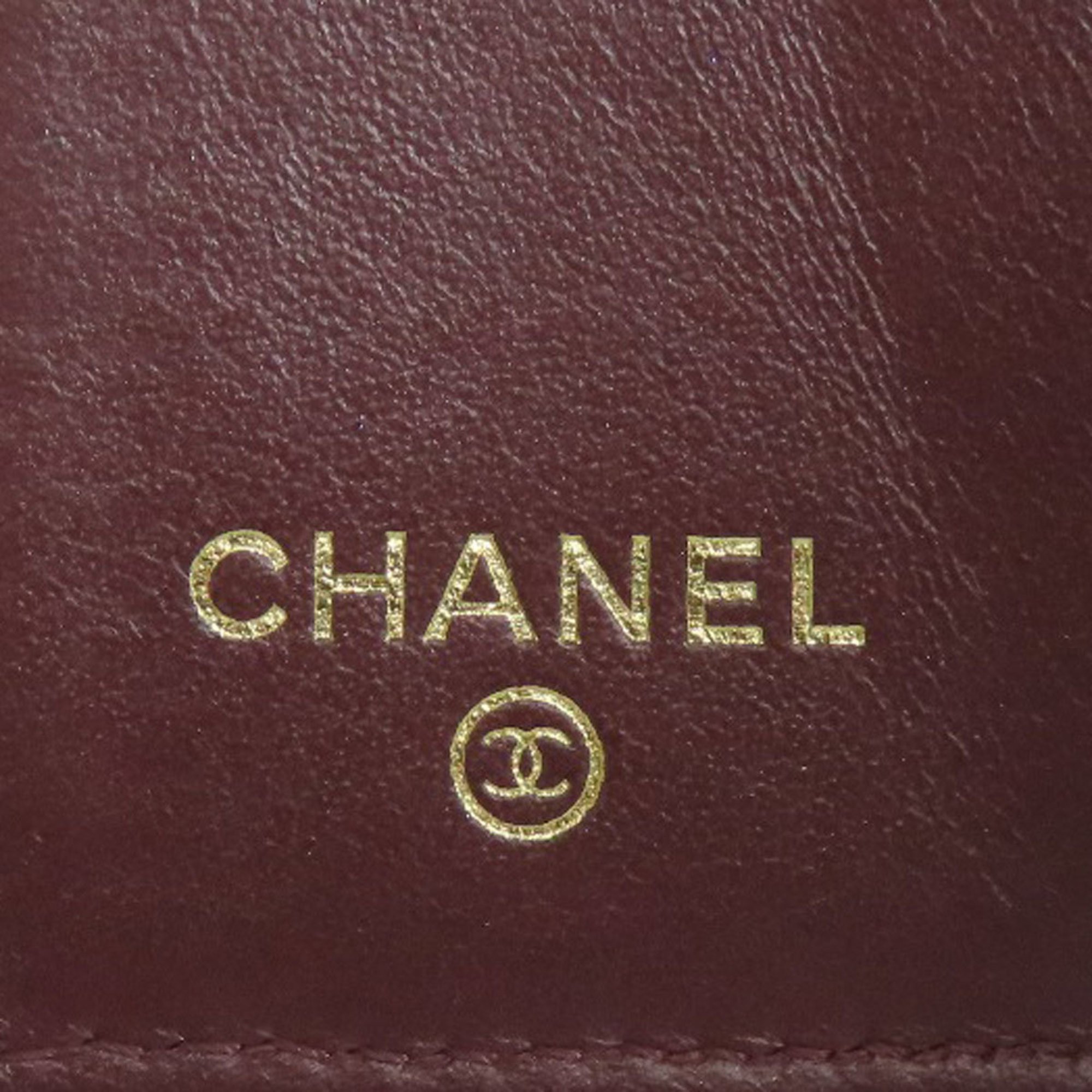 CHANEL Matelasse Bi-fold Wallet Caviar Skin Women's