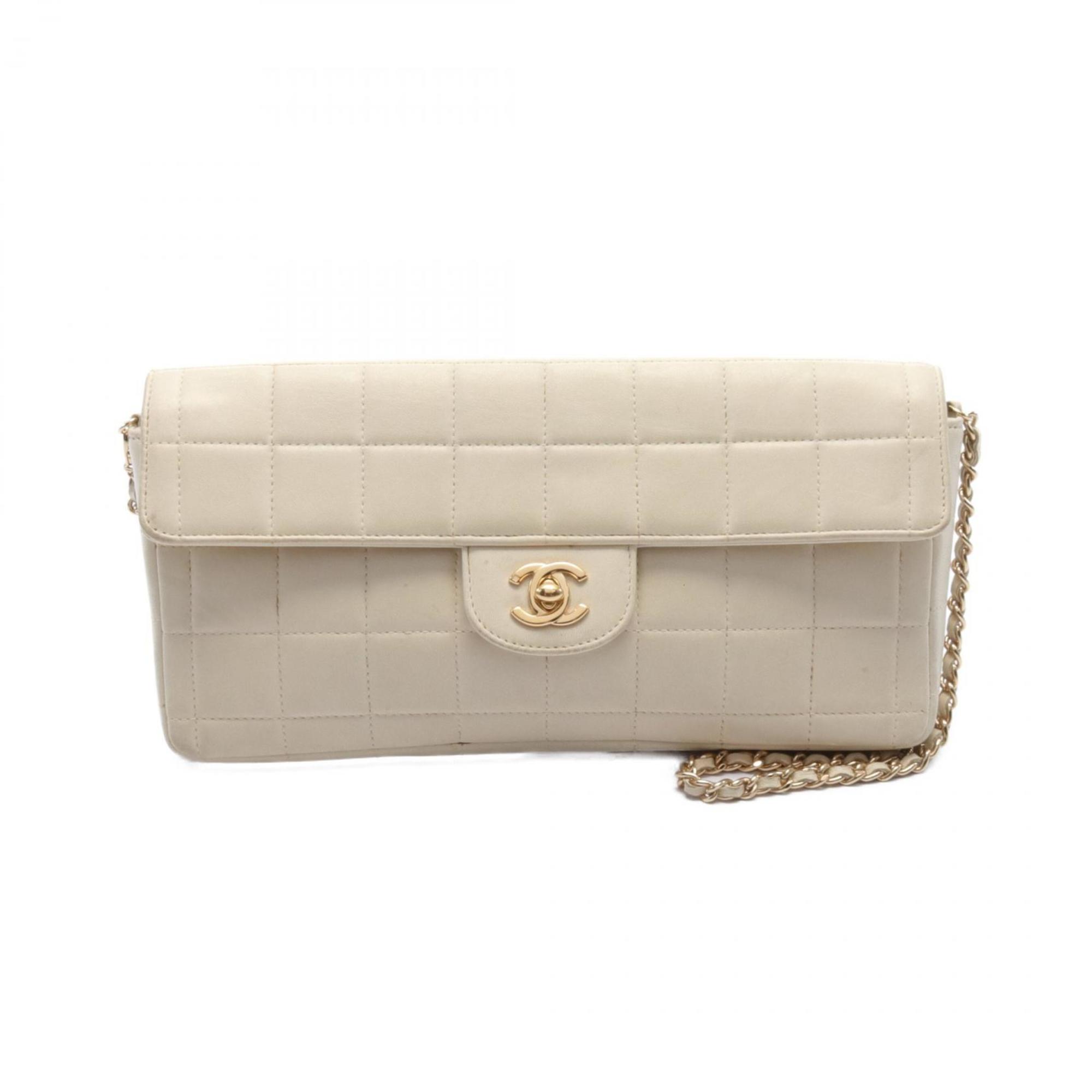 CHANEL Chocolate Bar Shoulder Bag, Leather, Women's, Ivory