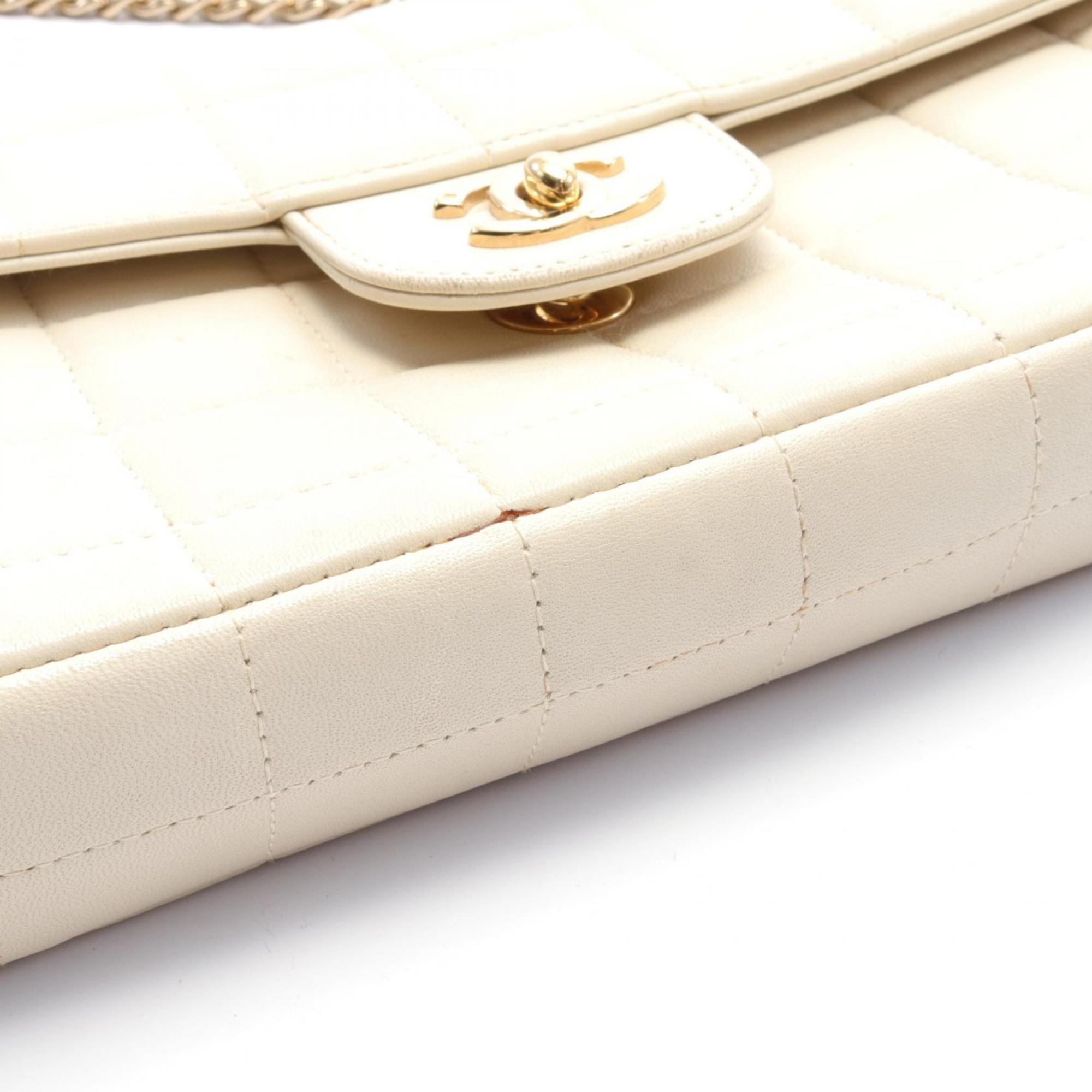 CHANEL Chocolate Bar Shoulder Bag, Leather, Women's, Ivory