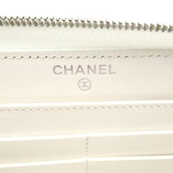 CHANEL Matelasse Round Long Wallet Caviar Skin (Grained Calf) Men's Women's White