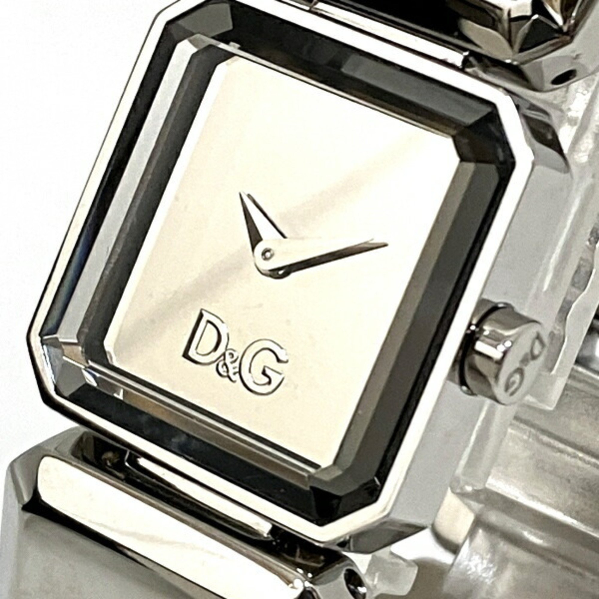 Dolce & Gabbana Stylish DW0451 Quartz Watch Women's