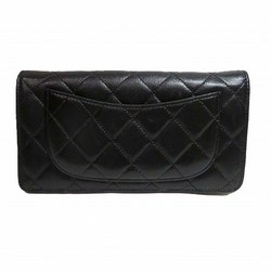 CHANEL Matelasse A31509 Lambskin Bi-fold Wallet Long for Men and Women