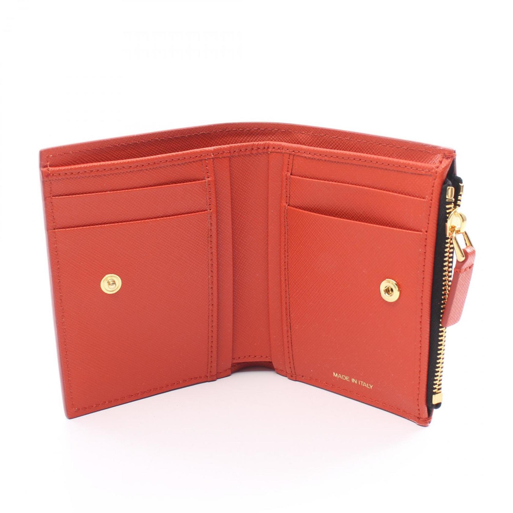 MARNI Bi-fold Wallet Leather Women's Red PFMO0054U0LV520Z683R