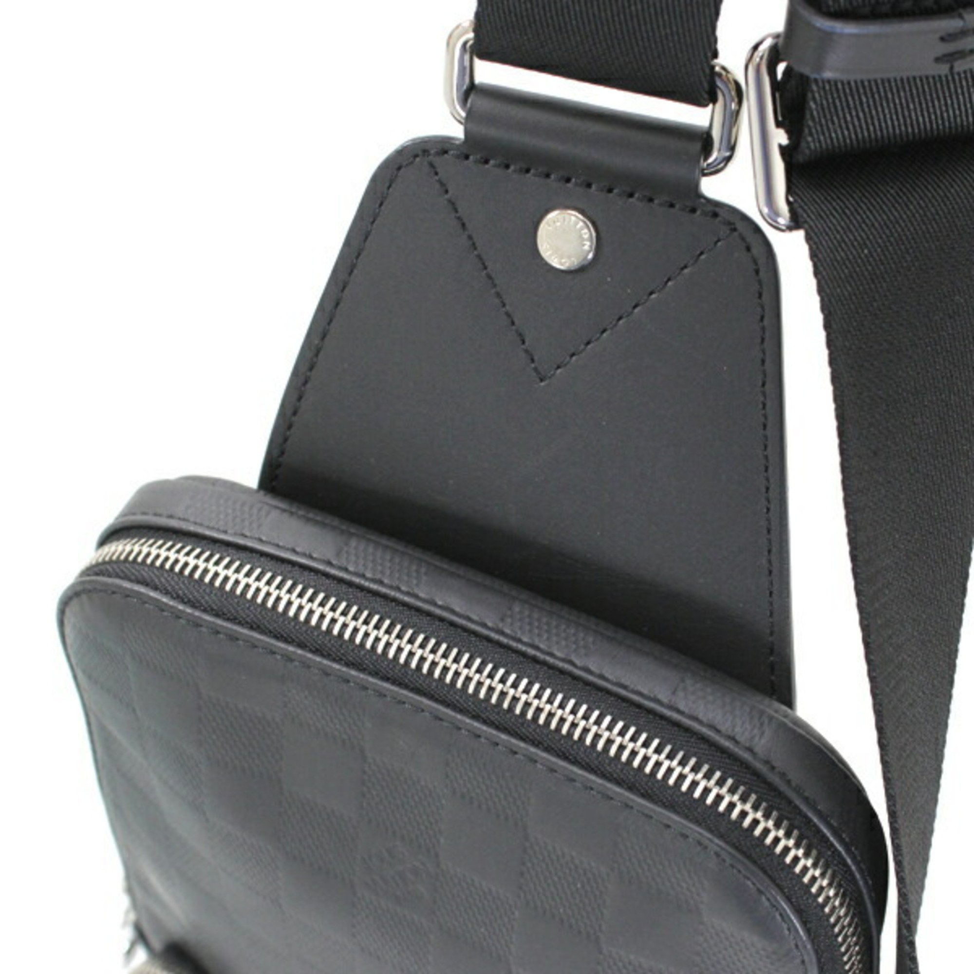 Louis Vuitton Body Bag, Avenir Sling Damier Infini Leather, Black, Men's Shoulder N41720