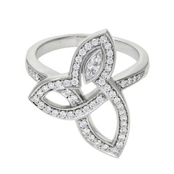 Harry Winston Lily Cluster PT950 Ring