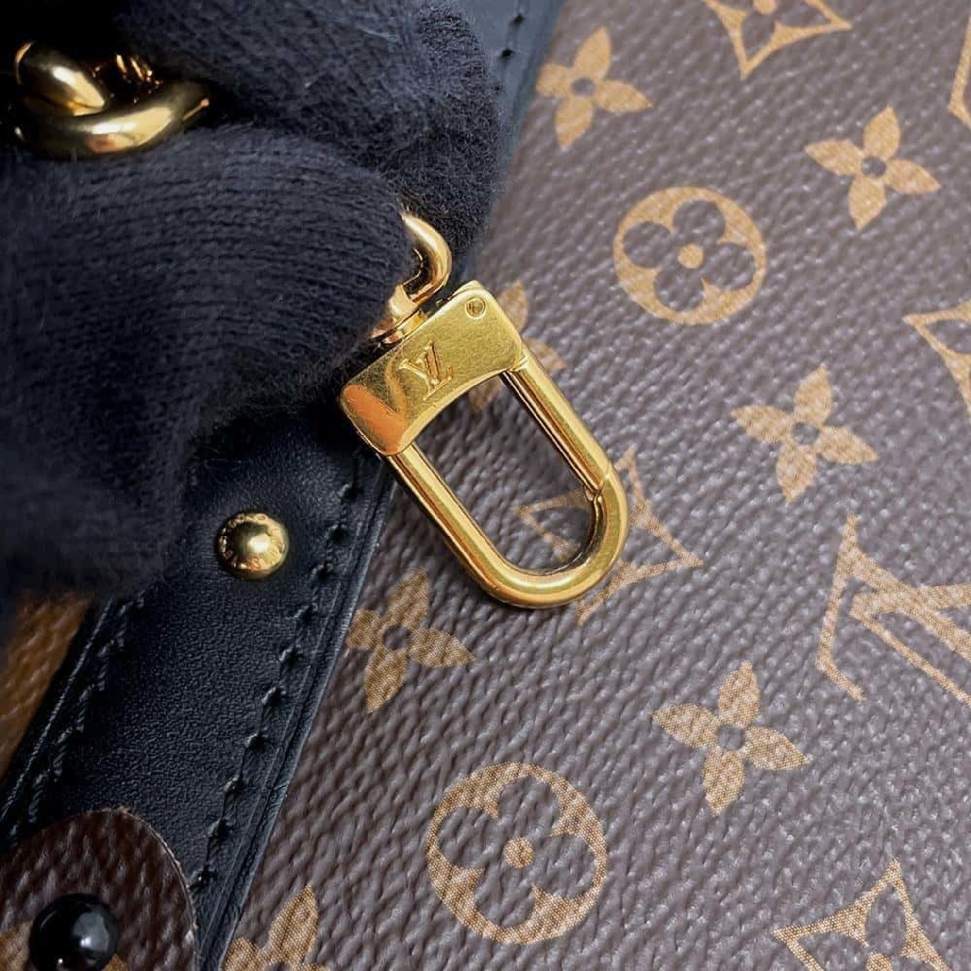 Louis Vuitton Shoulder Bag Monogram Reverse Trunk Clutch M43596 LOUIS VUITTON