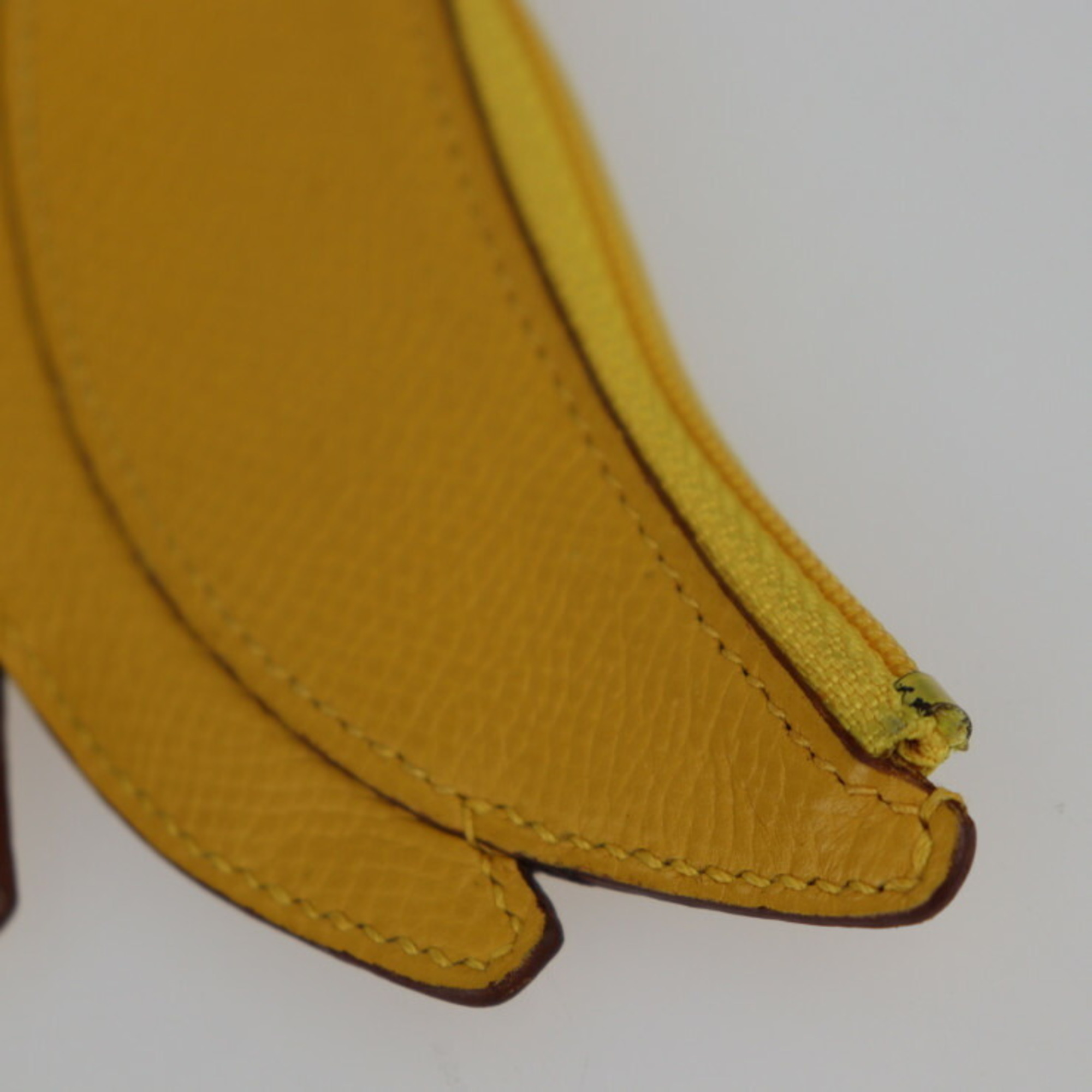 HERMES Hermes Fruit Wallet/Coin Case Banana 035114CA Cushvel Yellow Coin Purse □O Engraved