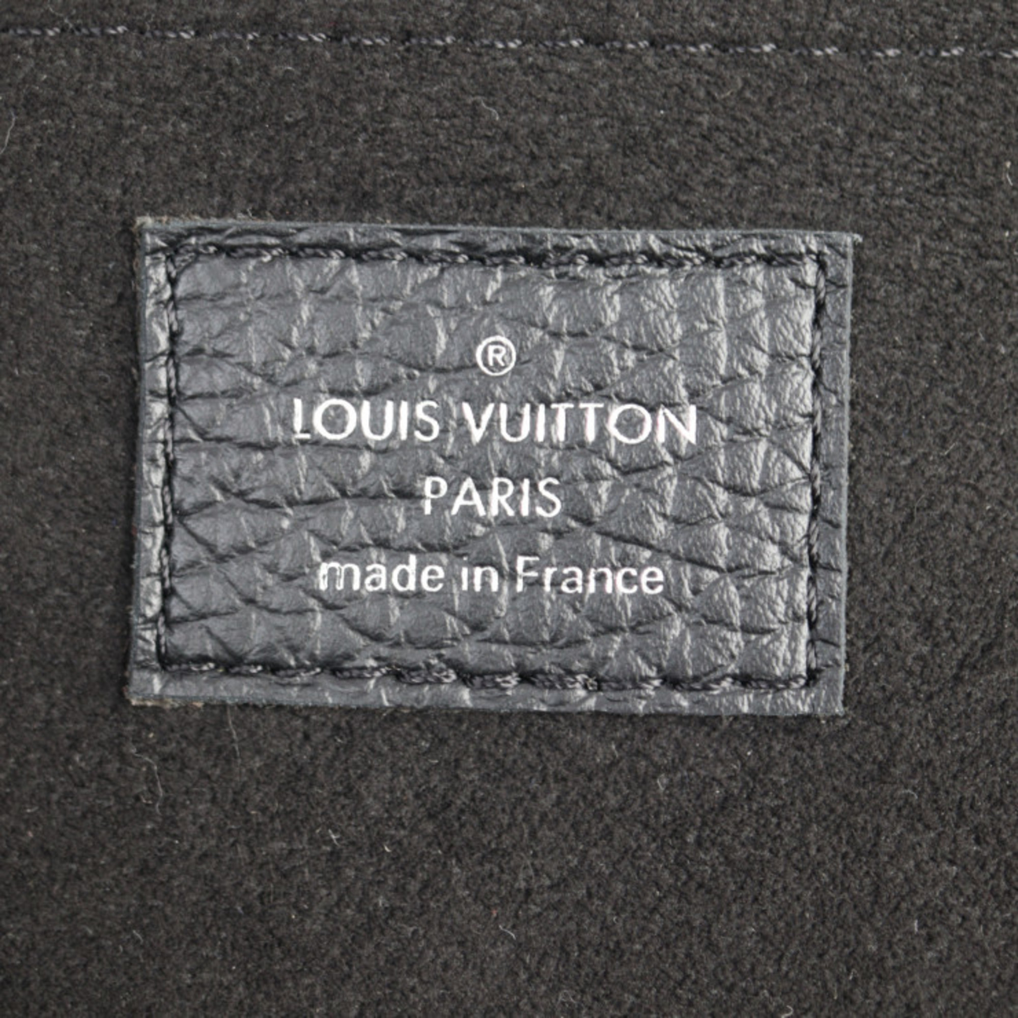 LOUIS VUITTON Louis Vuitton Pochette Jour GM Clutch Bag M67768 Taurillon Leather Noir Black Pouch L-Shaped