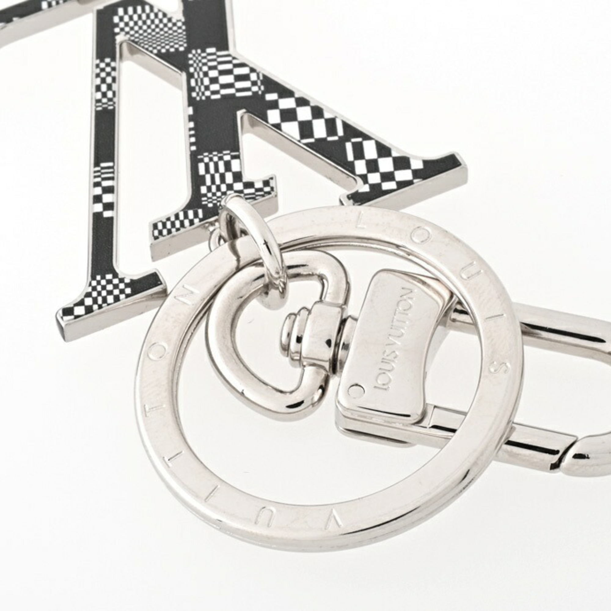 Louis Vuitton LOUIS VUITTON Porte Cle LV Damier Distorted Key Ring Holder MP2918 Metal Silver/Black B-156220