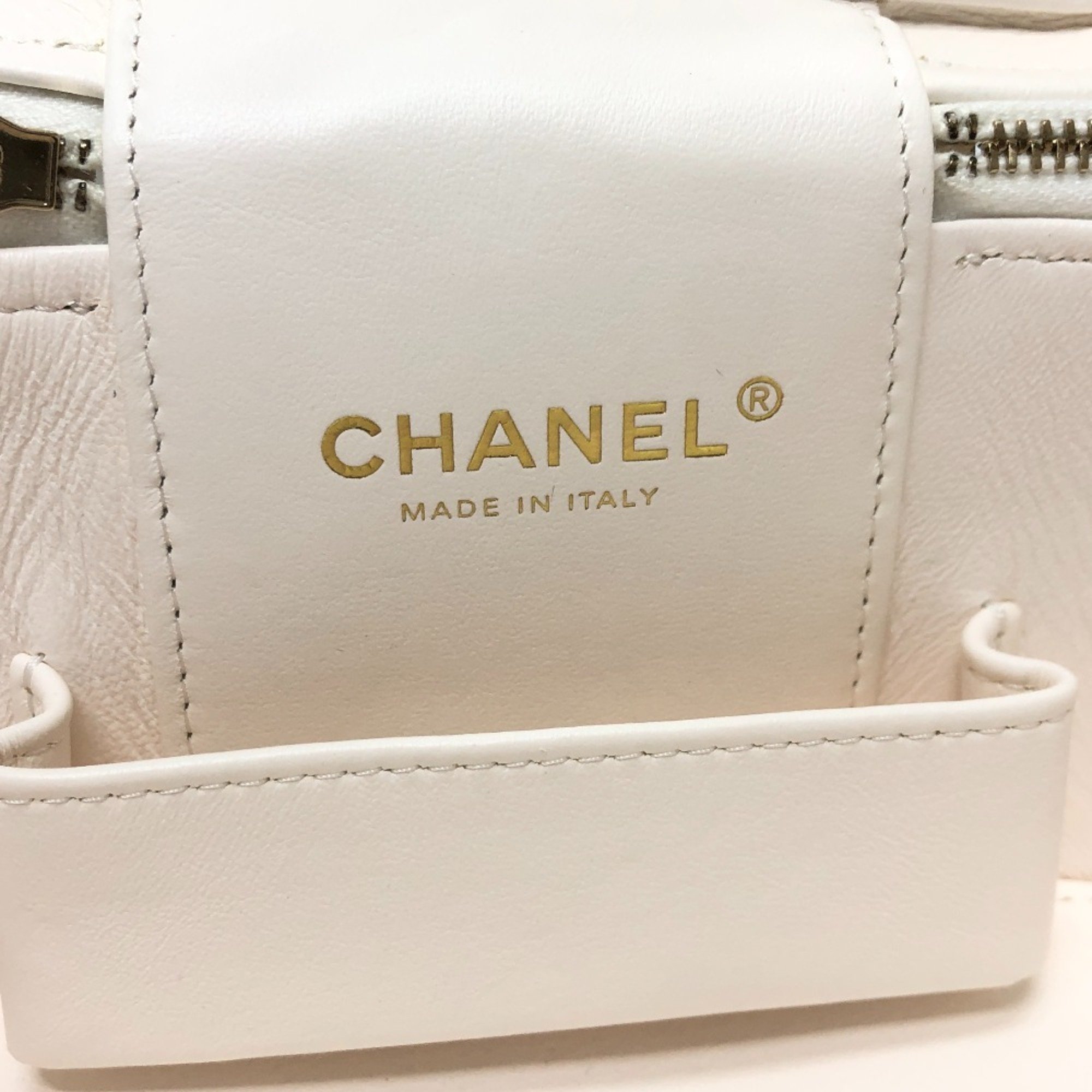 CHANEL AS3171 Coco Mark CC Vanity Bag Chain Handbag Shoulder Caviar Skin Women's White