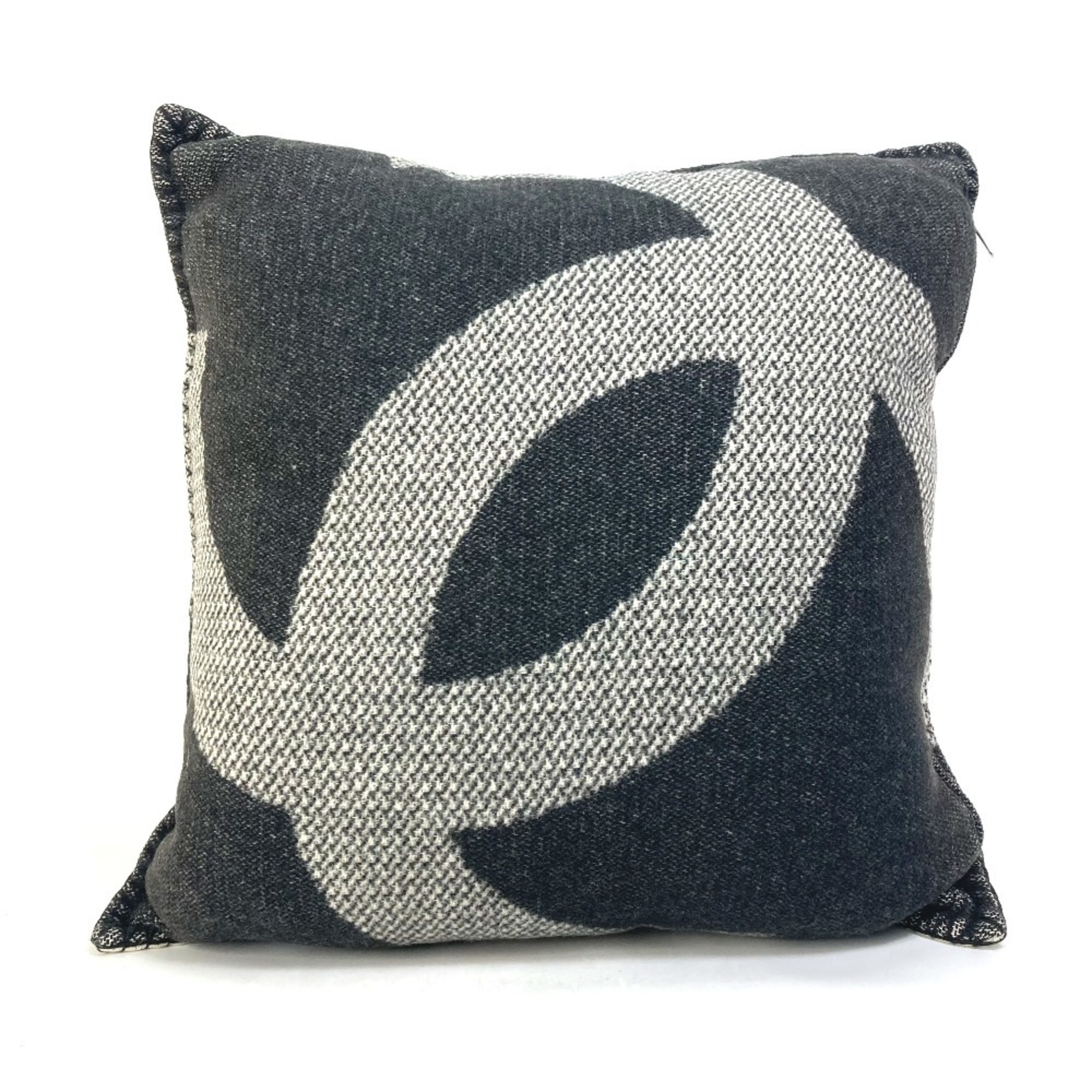 CHANEL 18B CC Coco Mark Pillow, Bicolor Cushion, Wool, Cashmere, Men's, Women's, Black