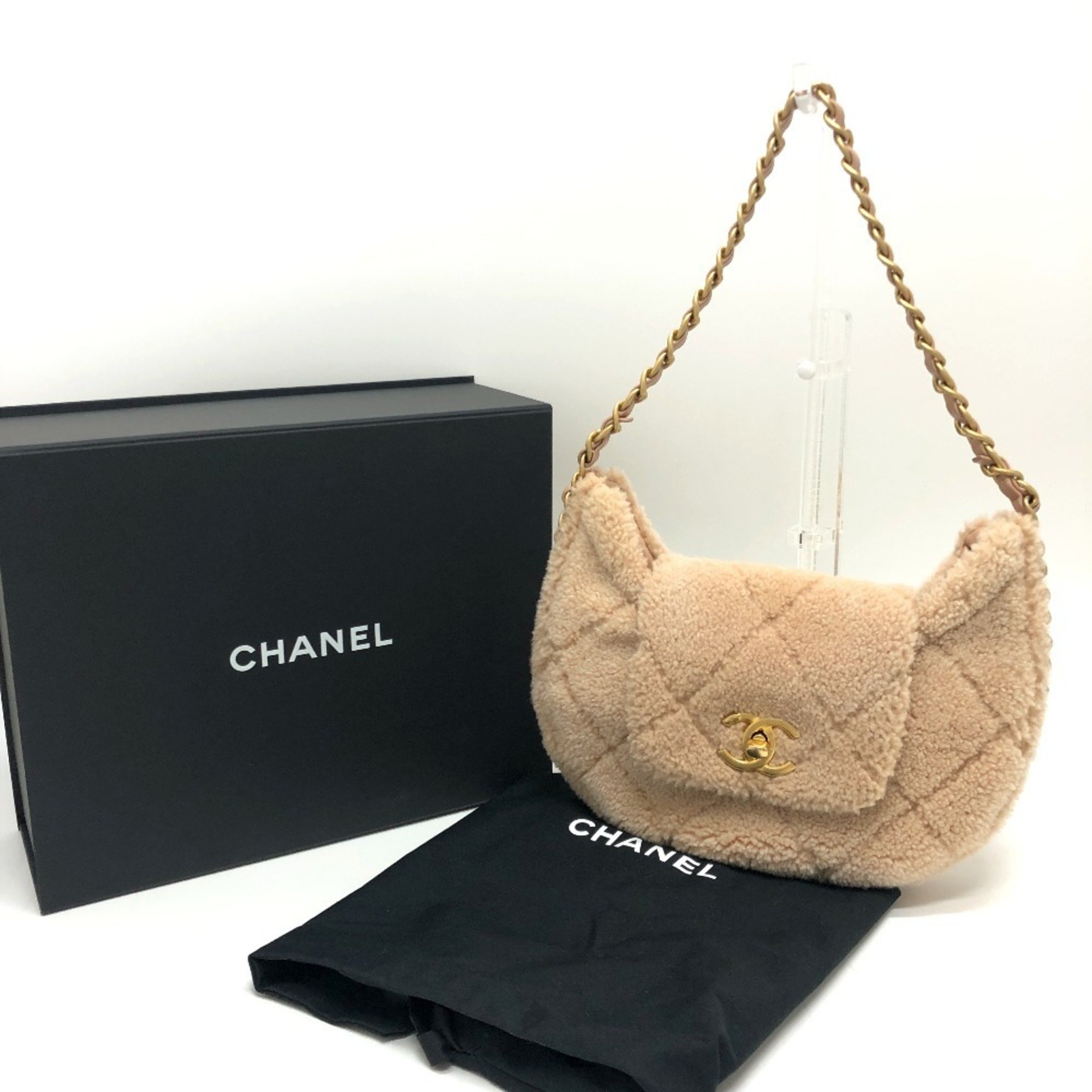 CHANEL AS4468 23K Around Matelasse Hobo Chain Bag Tote Lamb Women's Beige