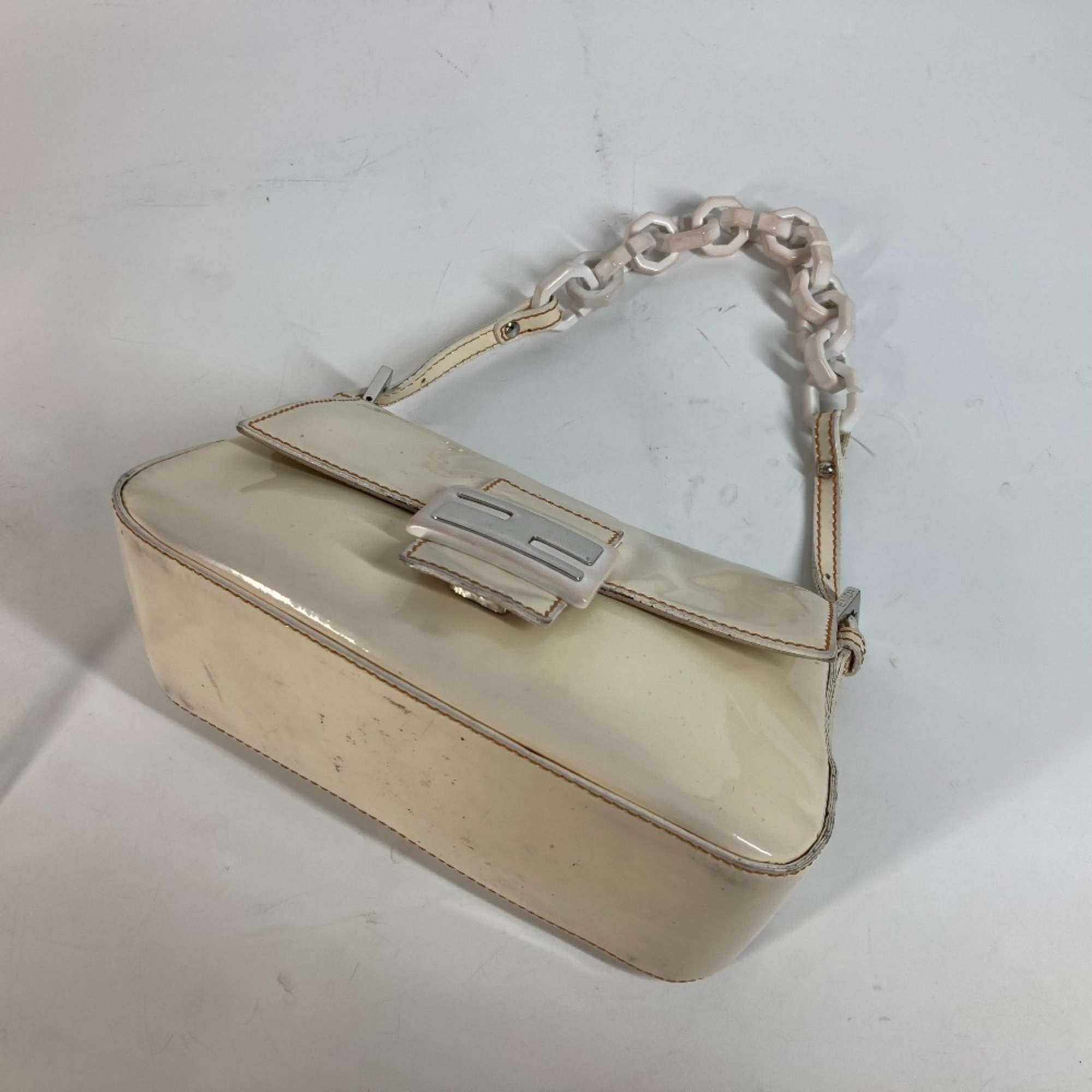 FENDI Plastic Chain Mamma Bucket Shoulder Bag Enamel Women's White