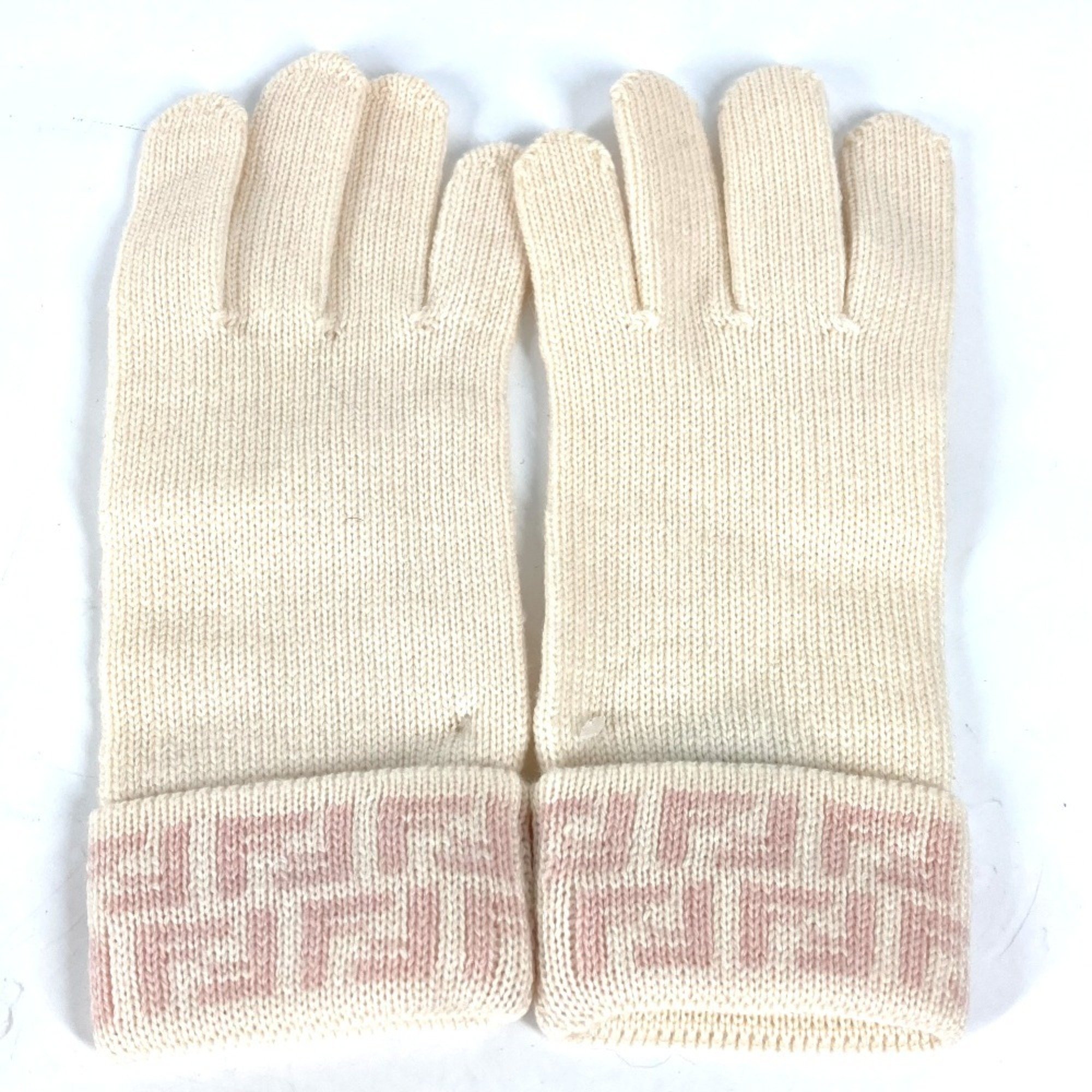 FENDI ZUCCA Wool Gloves for Women Pink