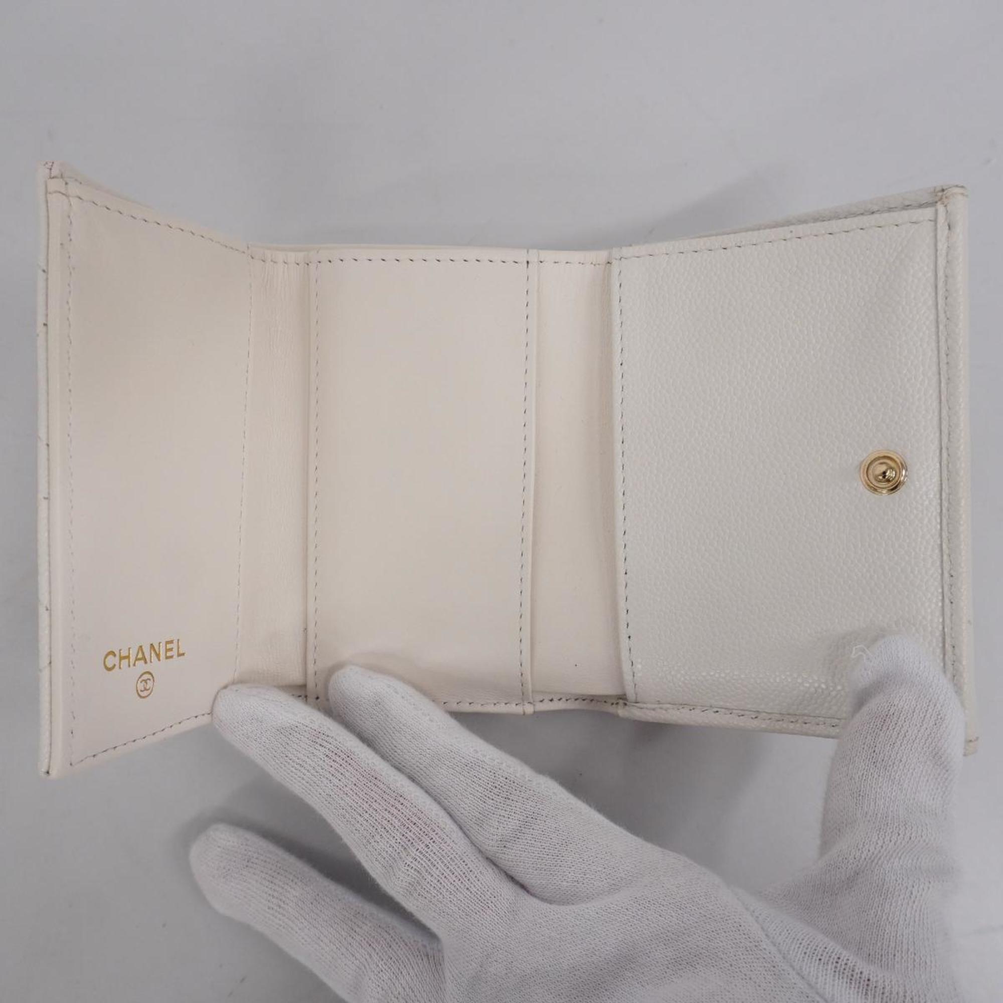 Chanel Tri-fold Wallet Matelasse Caviar Skin White Women's