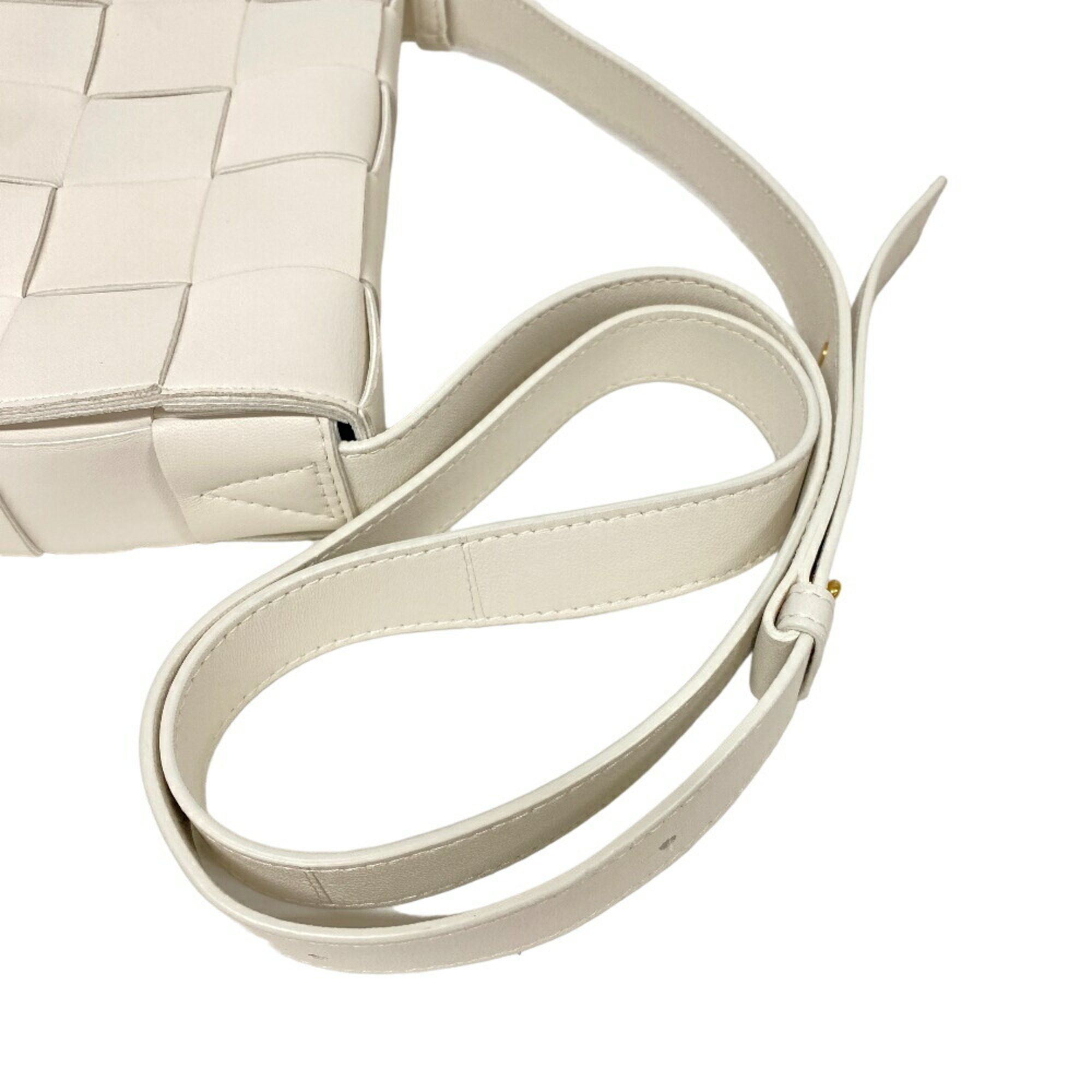 Bottega Veneta BOTTEGAVENETA Cassette Shoulder Bag White Women's