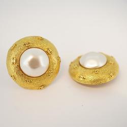 Chanel Earrings Coco Mark Circle Fake Pearl GP Plated Gold Women's