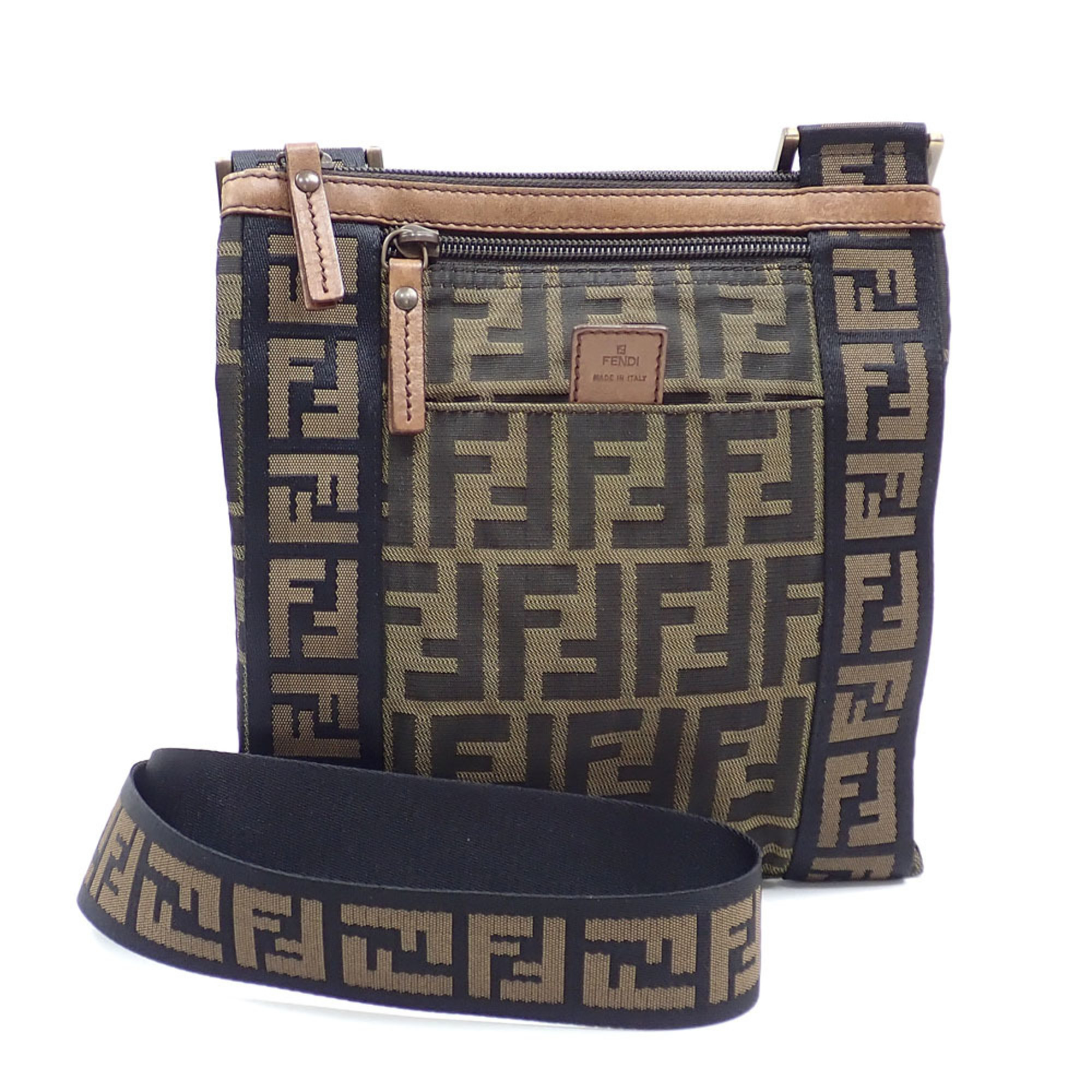 Fendi Shoulder Bag Zucca Women's Brown Nylon Canvas Leather 7VA186 Sacoche A6048468