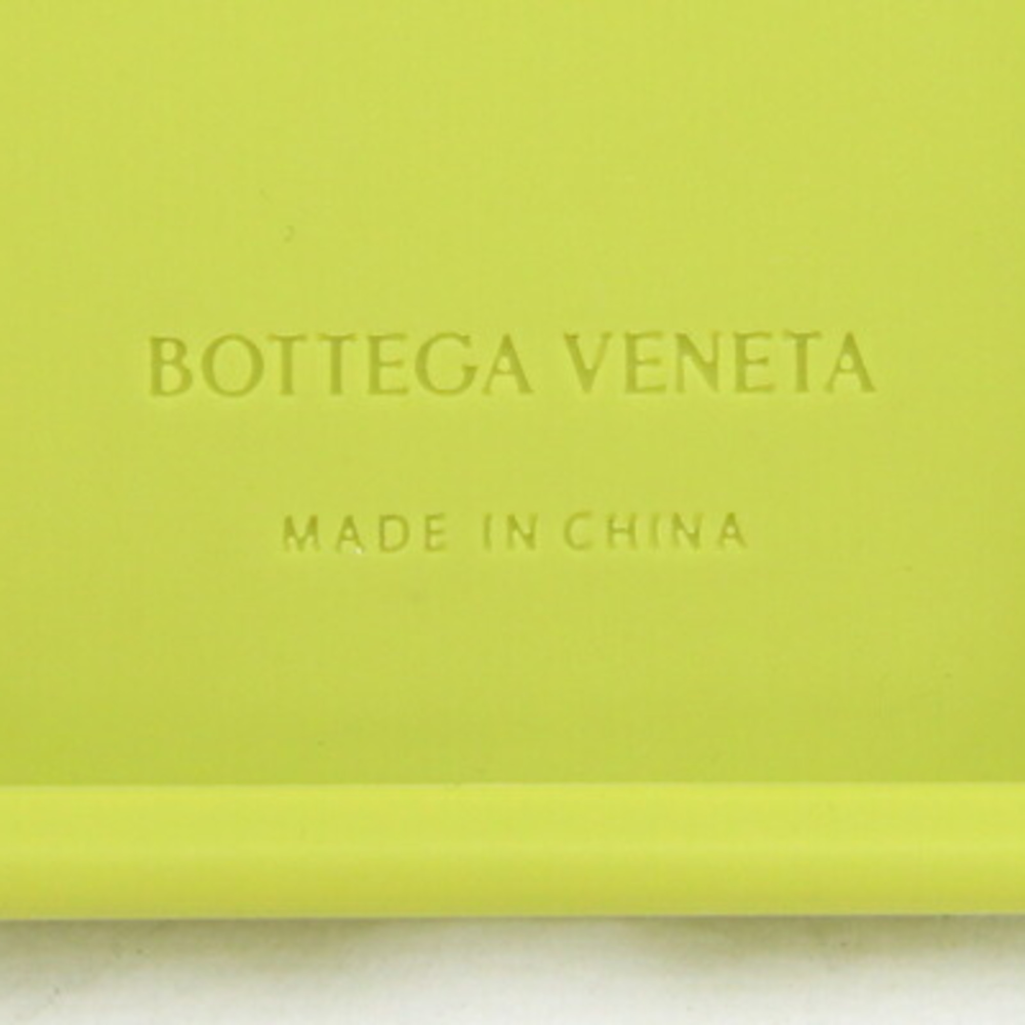 Bottega Veneta Smartphone Case Intrecciato iPhone14Pro Light Green Rubber Silicone iPhone BOTTEGA VENETA