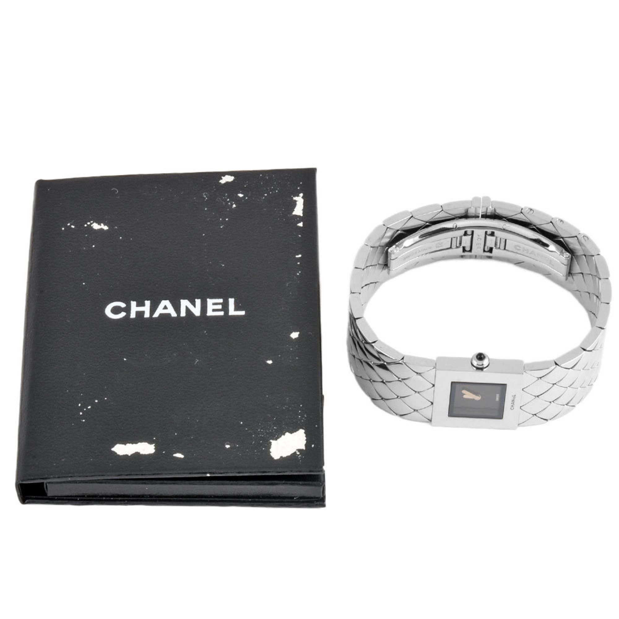 CHANEL H0009 Matelasse Bangle Watch Quartz Black Dial Women's