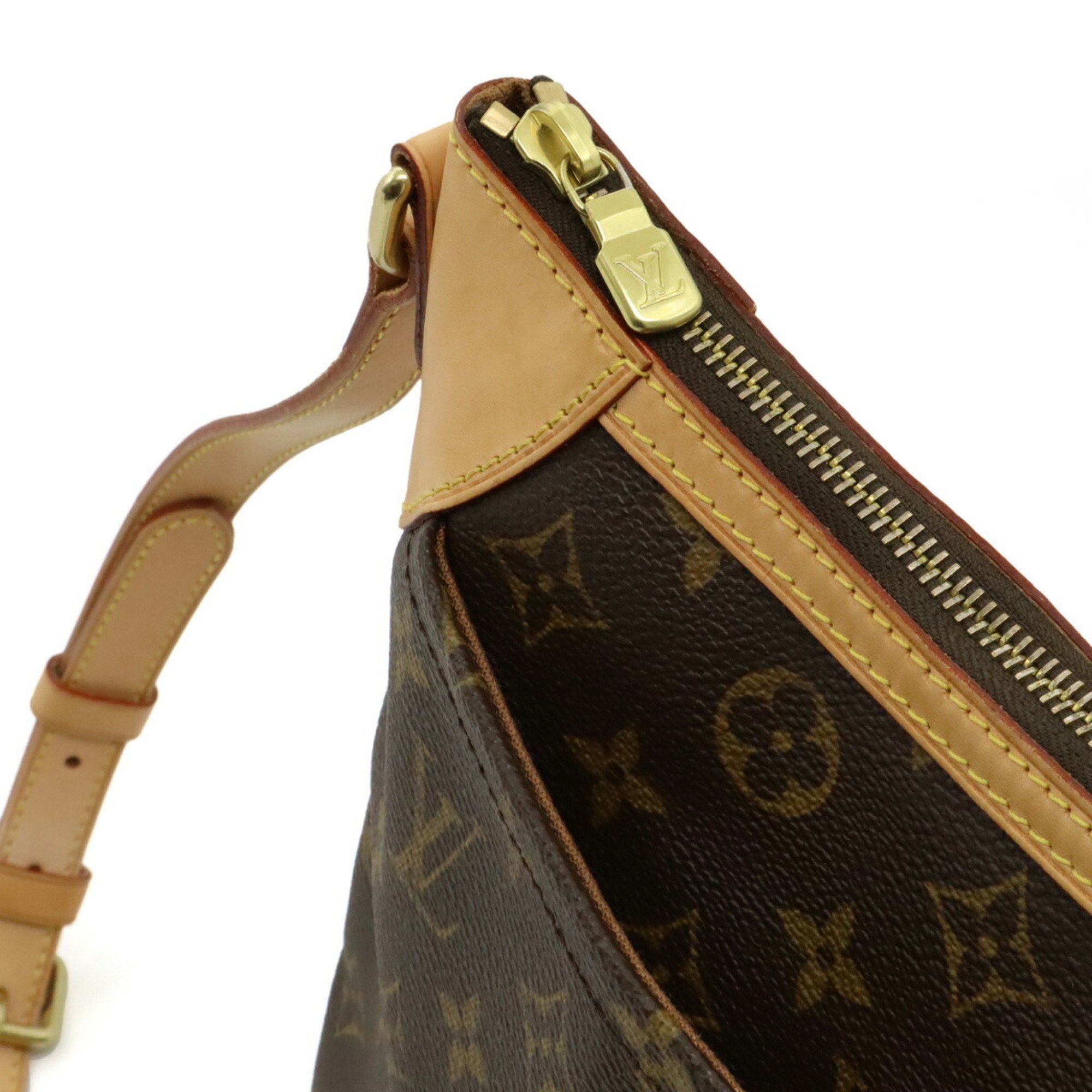 LOUIS VUITTON Louis Vuitton Monogram Odeon PM Shoulder Bag M56390