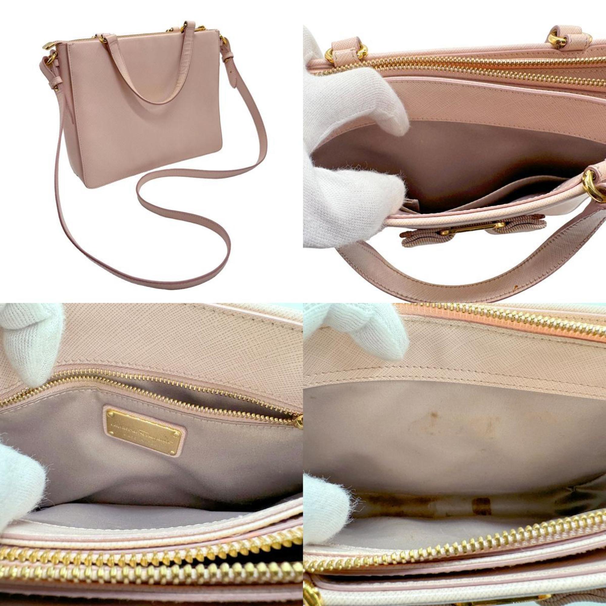 Salvatore Ferragamo Shoulder Bag Handbag Vara Ribbon Leather Light Pink Women's z2174