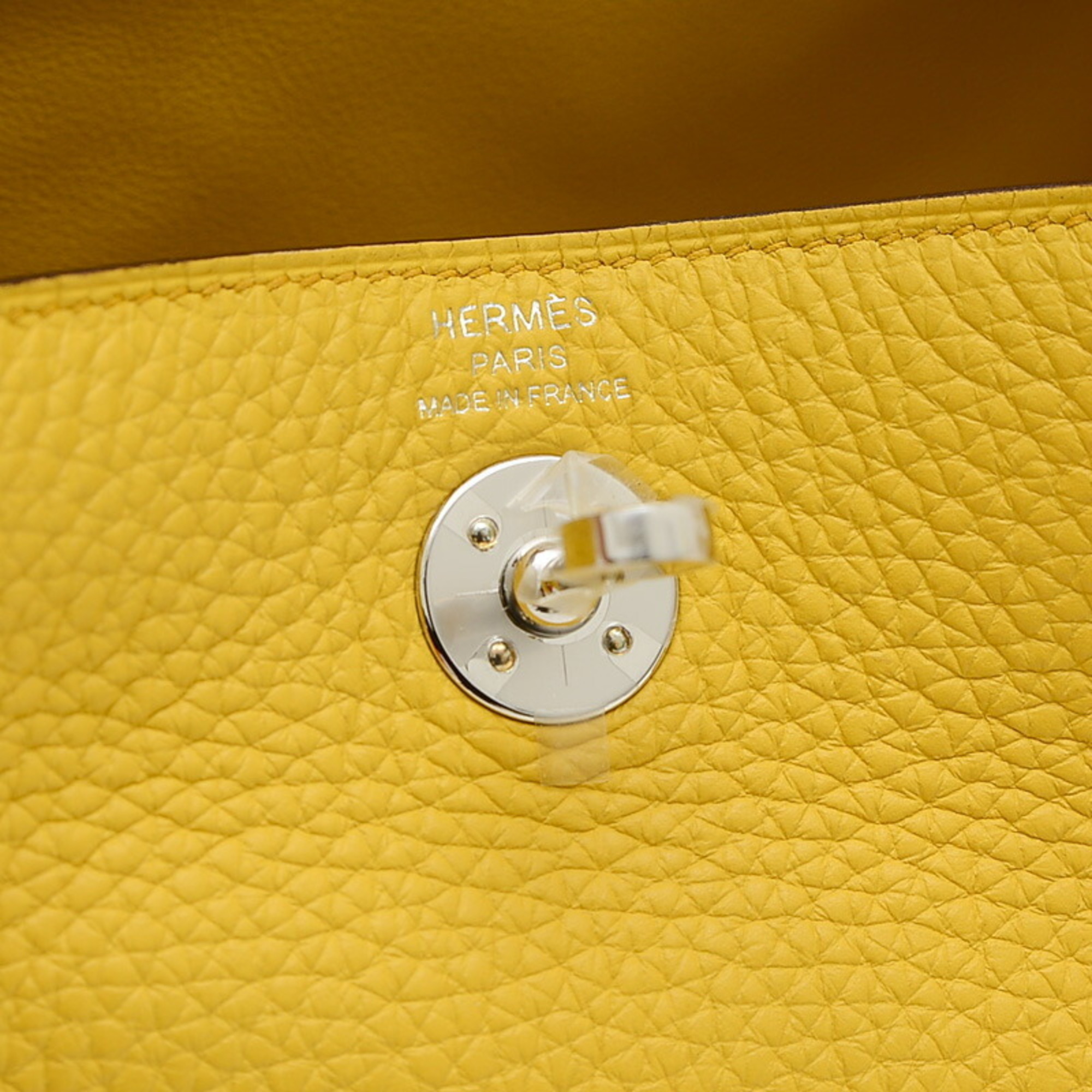 Hermes Lindy handbag, Taurillon Saint B stamp