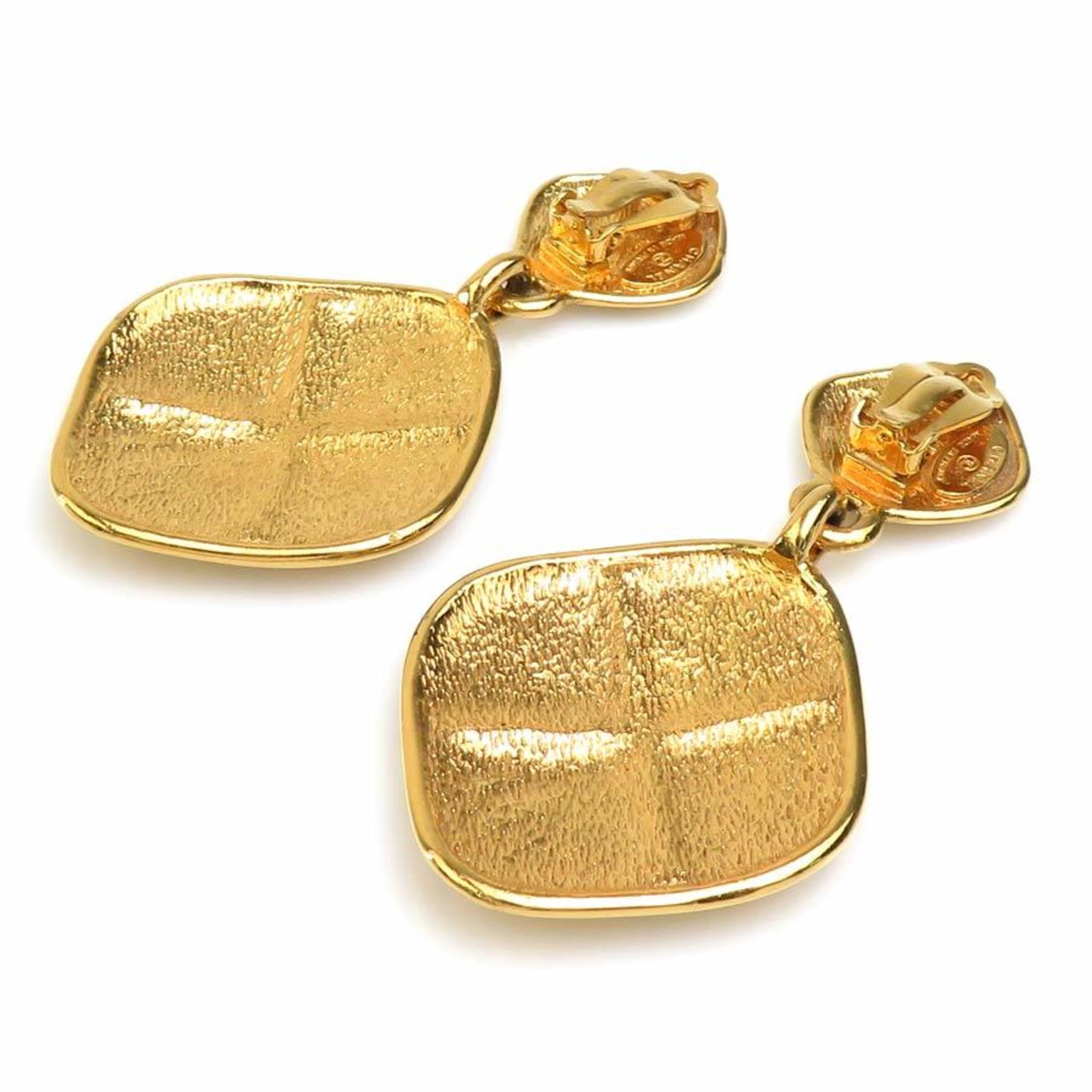 CHANEL Metal Gold Earrings for Women e59088a