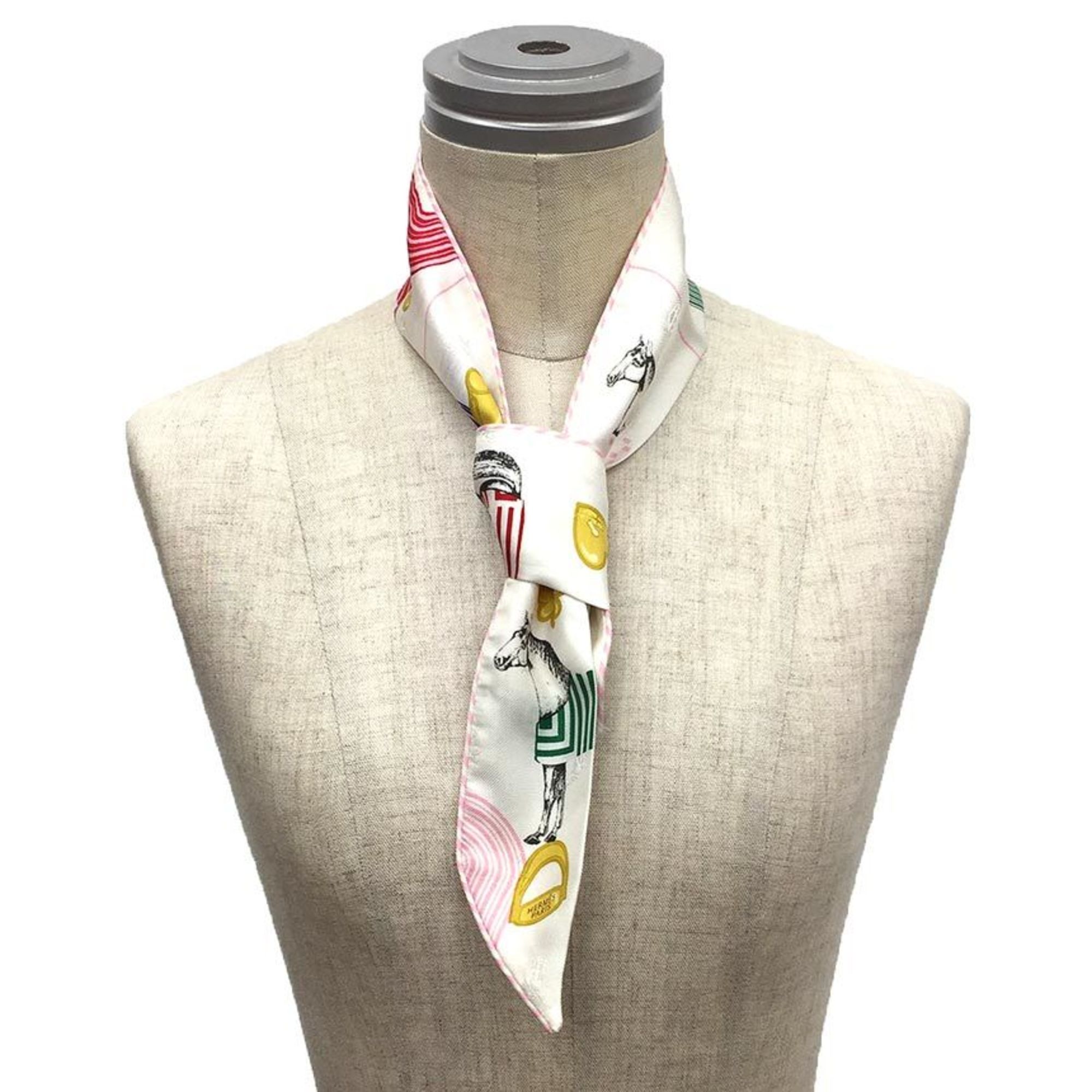 HERMES Twilly Scarf GARDE ROBE POP White 063896S 06 2022SS Hermes Muffler aq10387