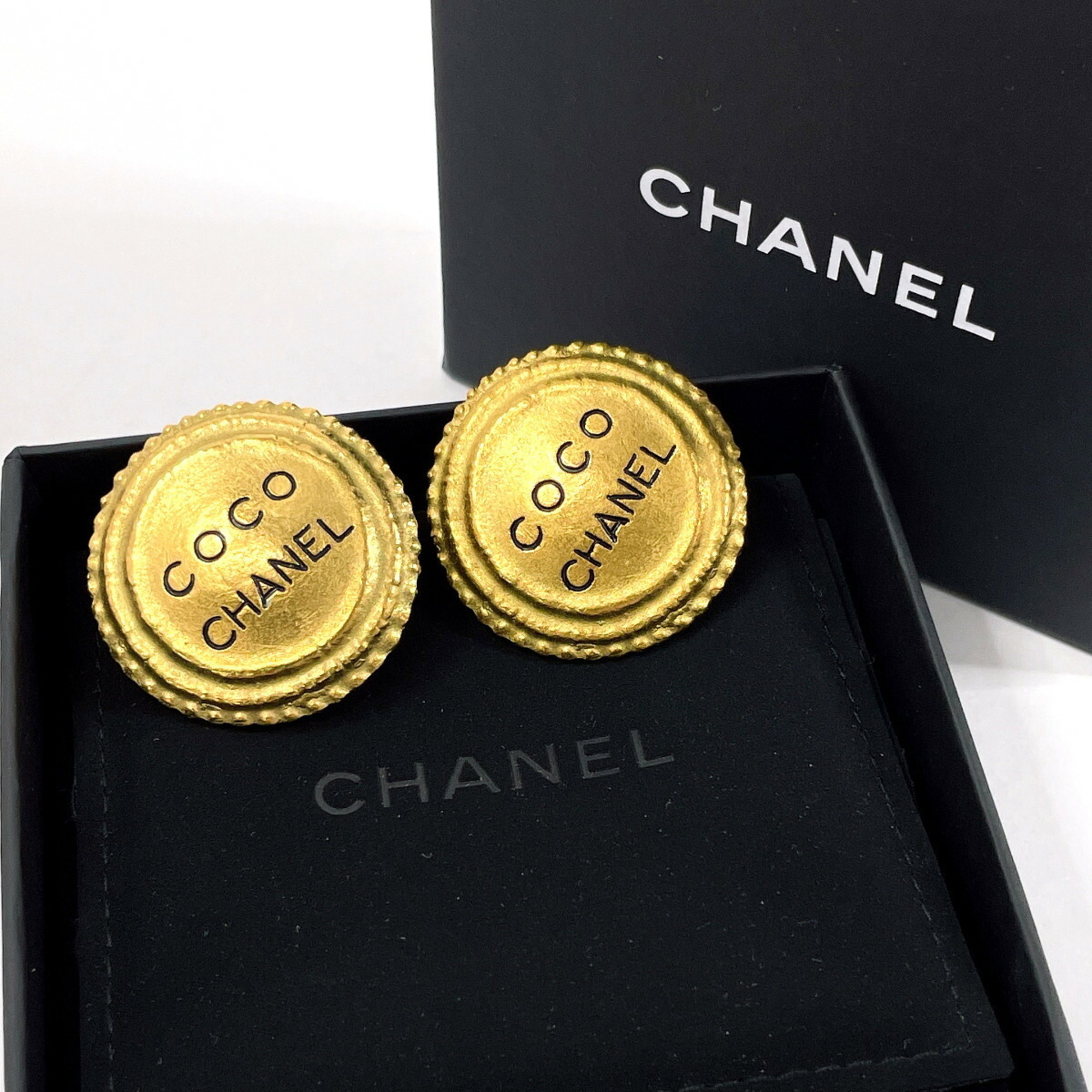 CHANEL Chanel Earrings GP Gold 94 A Stamp Women's