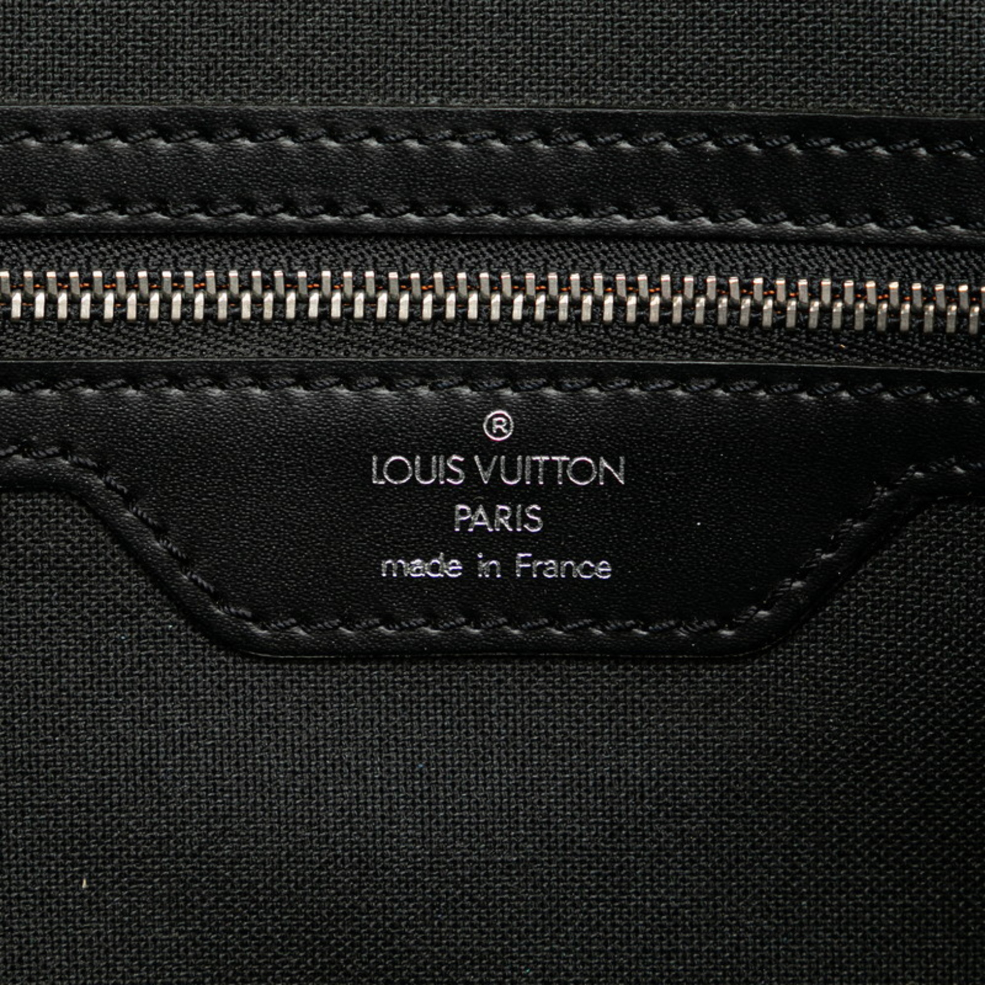 Louis Vuitton Taiga Yaranga Shoulder Bag M30822 Ardoise Black Leather Women's LOUIS VUITTON