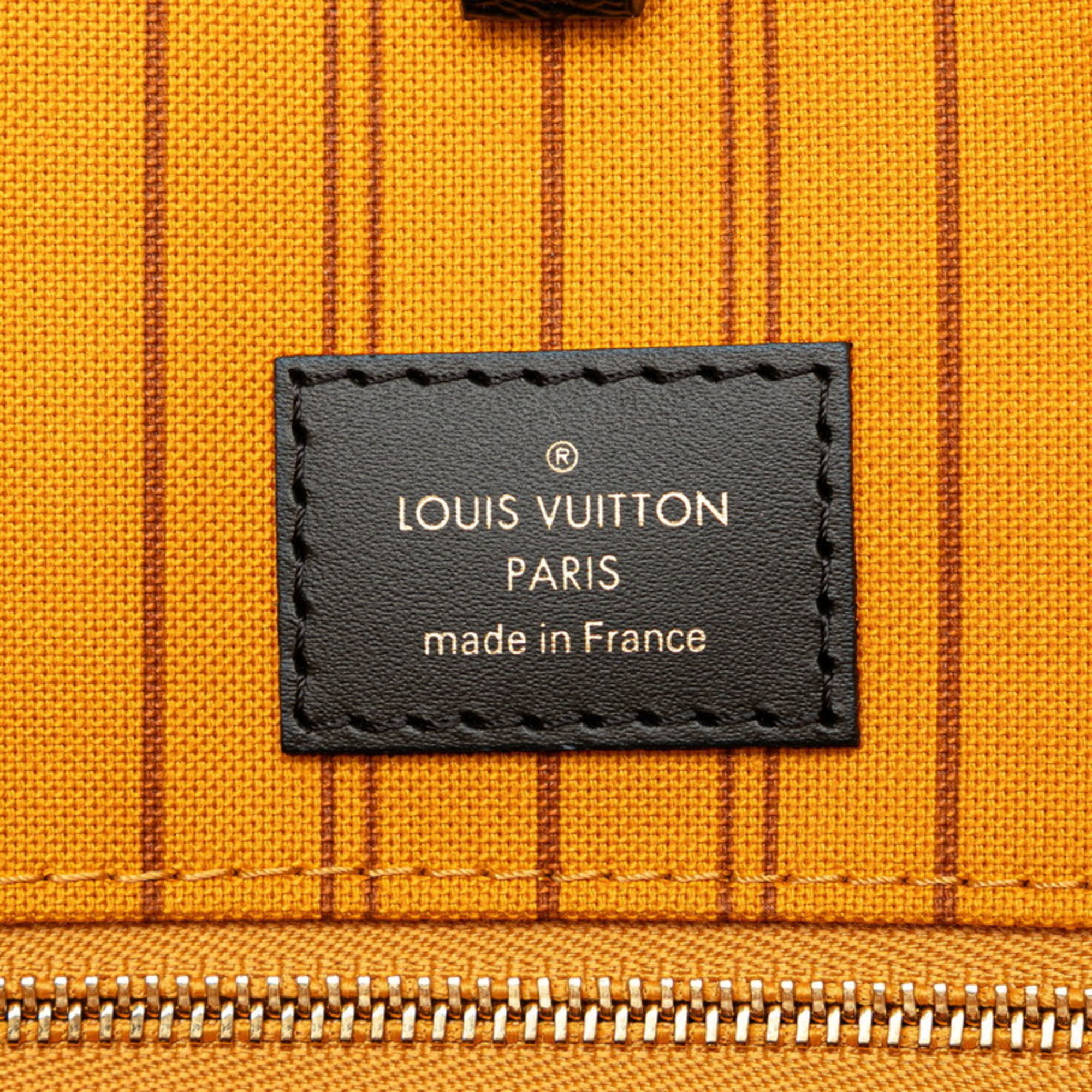 Louis Vuitton Monogram Giant Jungle On the Go GM Tote Bag Shoulder M44674 Camel Black Multicolor PVC Women's LOUIS VUITTON