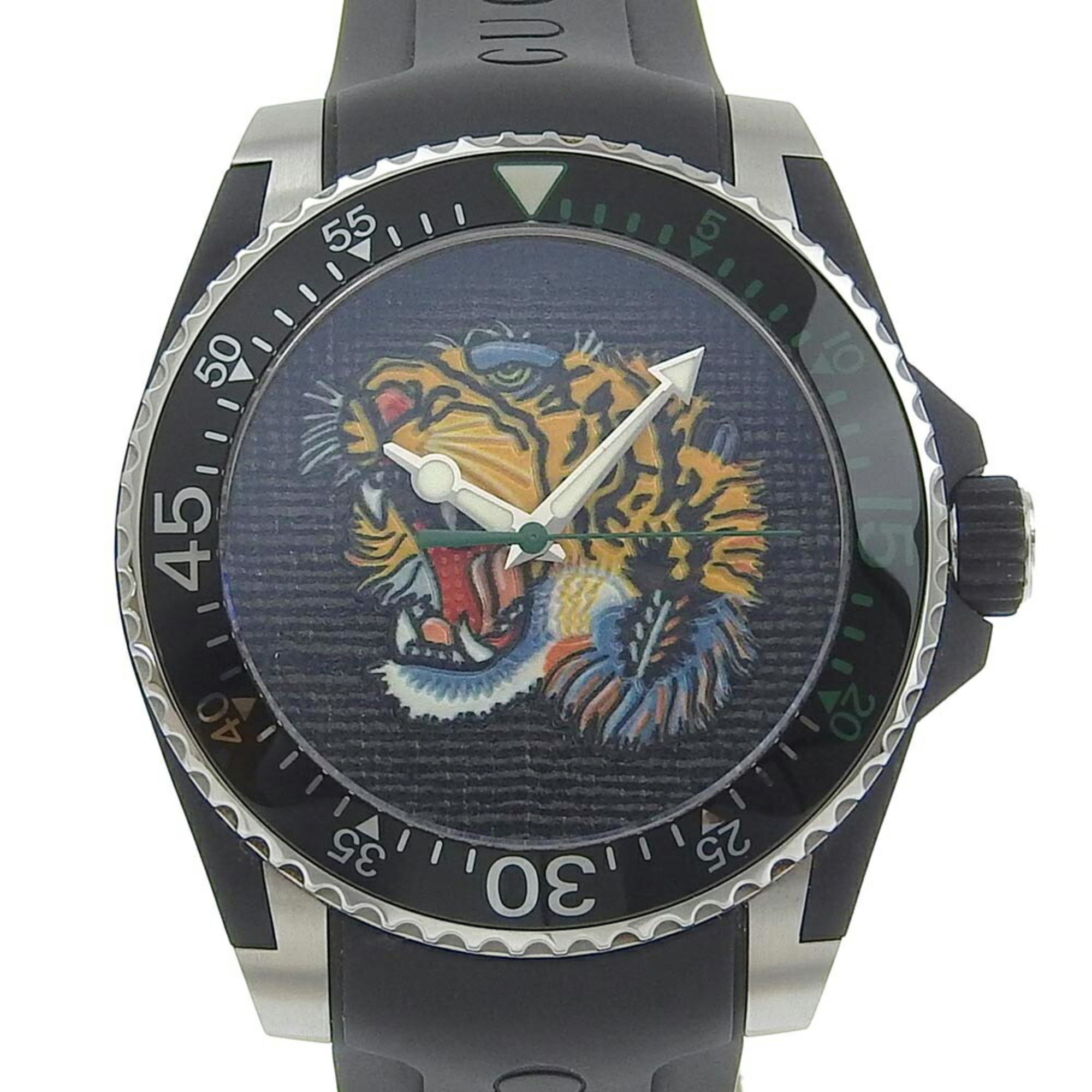 Gucci Dive 136 3 Black Dial Stainless Steel Rubber Quartz Battery Men's 40mm Wristwatch Tiger Animal