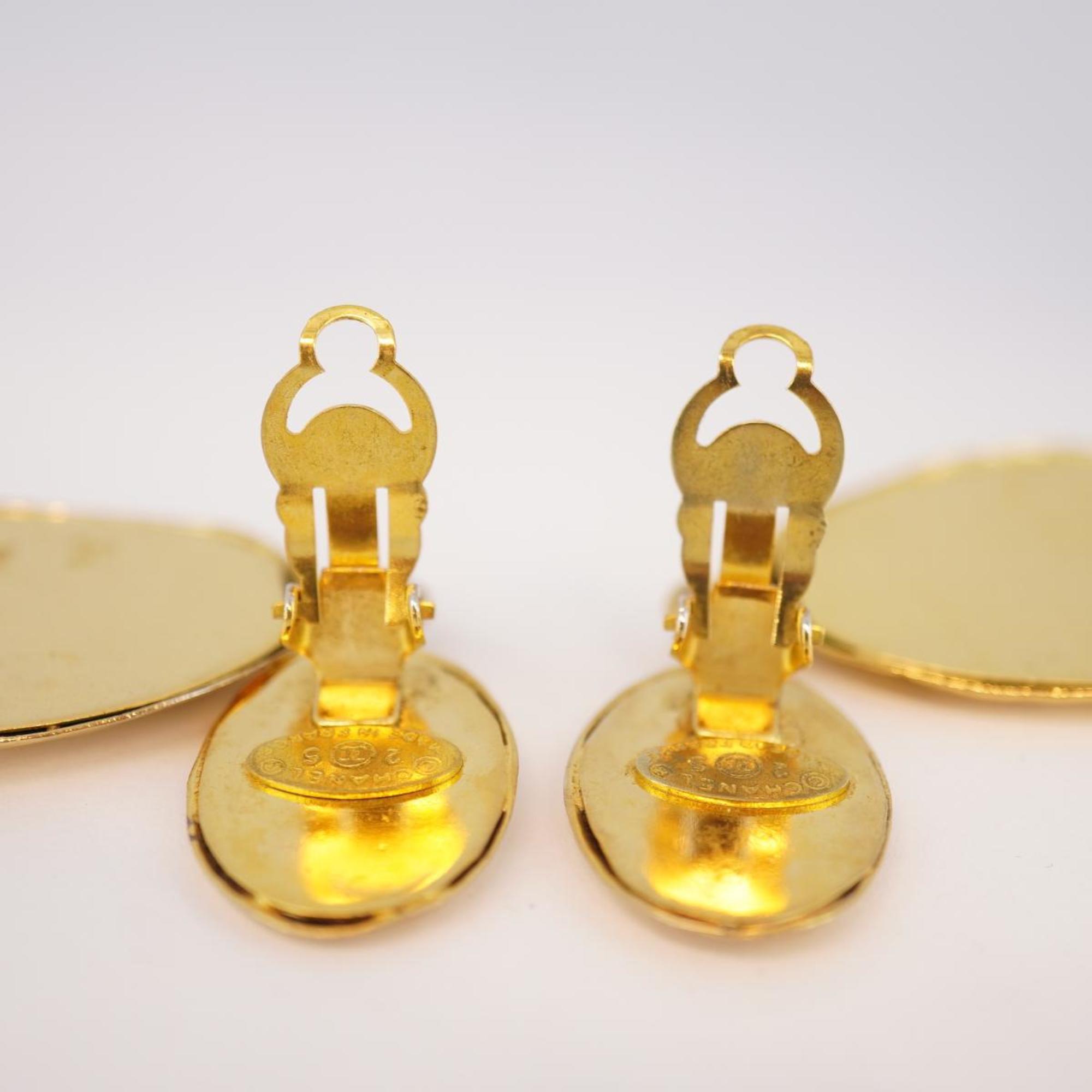 Chanel Earrings Matelasse Oval GP Plated Gold Women's