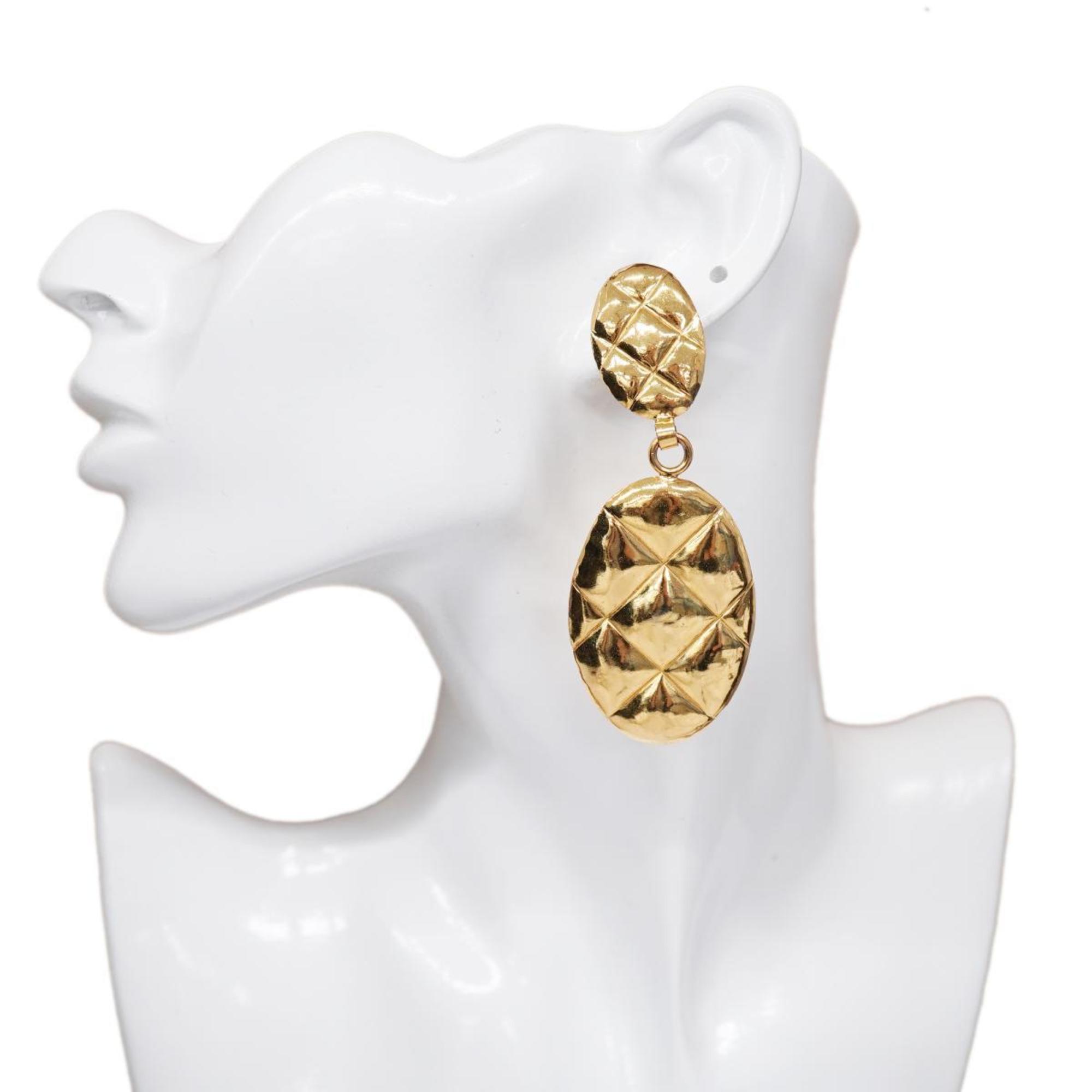 Chanel Earrings Matelasse Oval GP Plated Gold Women's