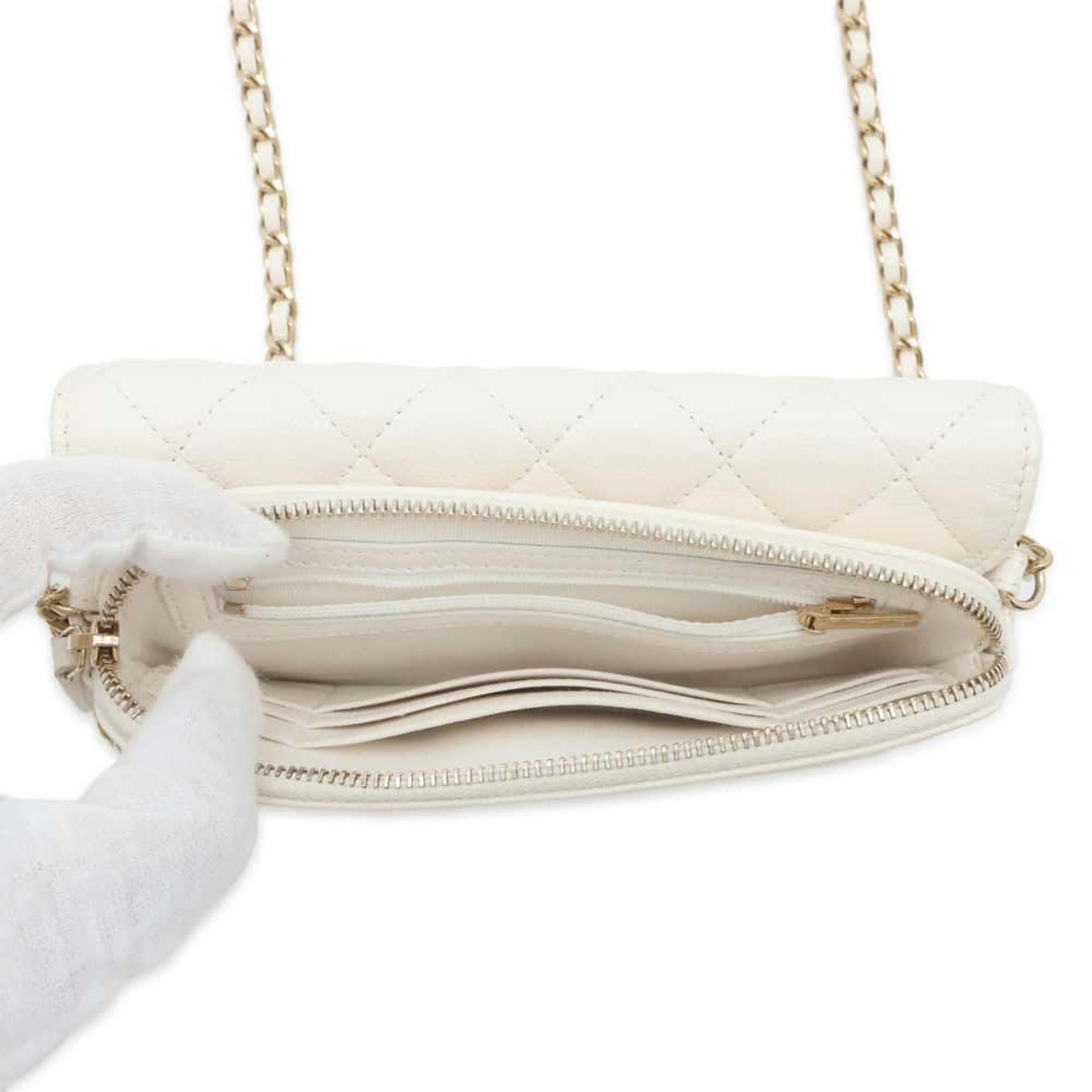 Chanel Chain Shoulder Bag Flap Phone Case Matelasse Coco Mark Caviar Skin AP2096 CHANEL White