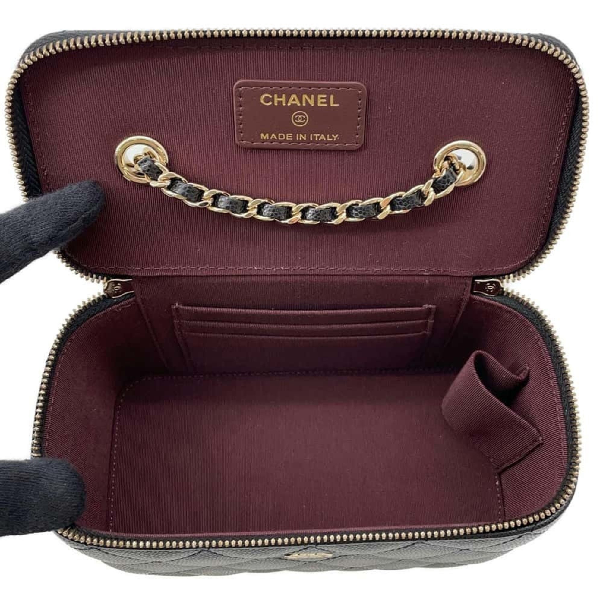 Chanel Chain Shoulder Bag Vanity Coco Mark Matelasse Caviar Skin AP1341 CHANEL Black