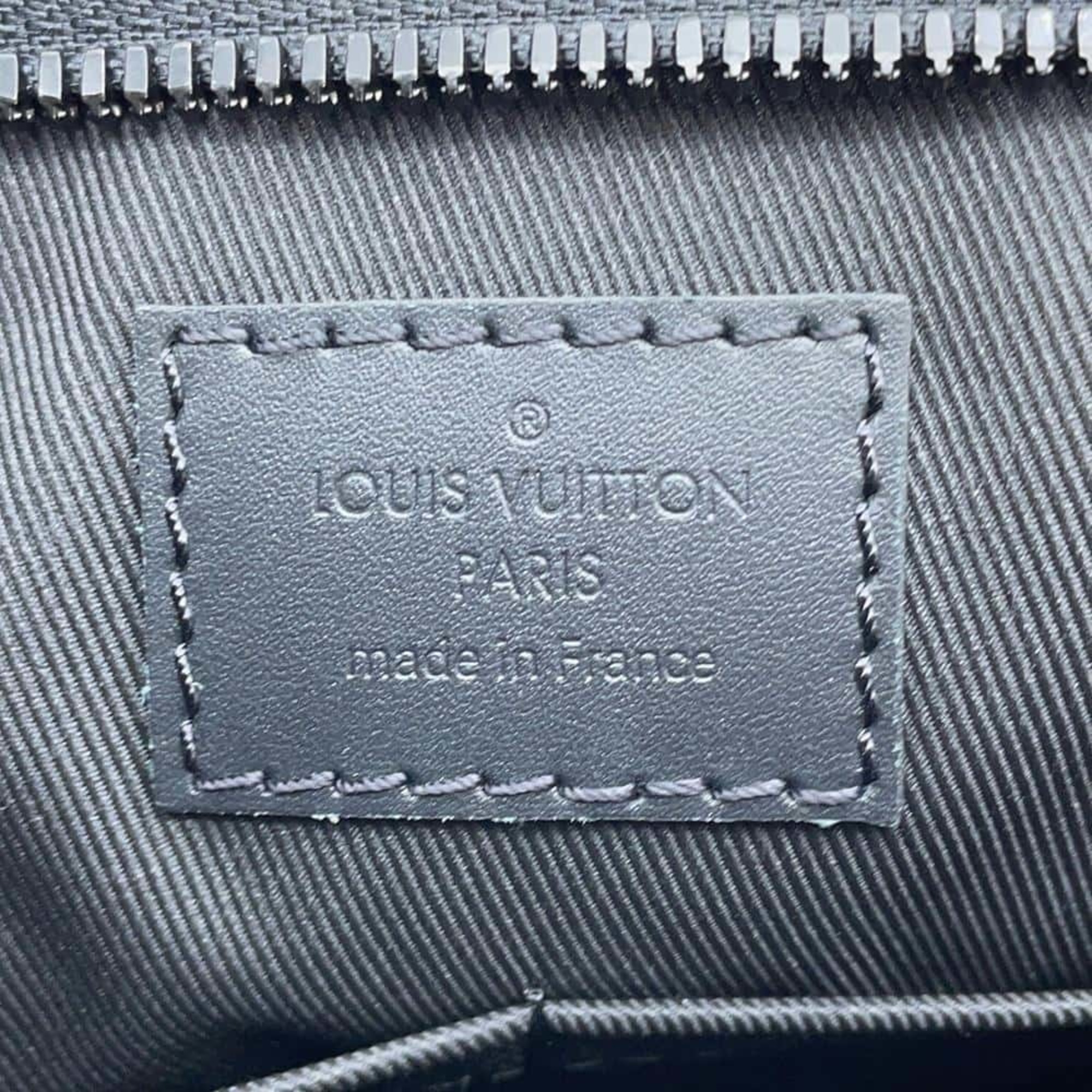 Louis Vuitton Shoulder Bag Aerogram Leather Voyage M59329 LOUIS VUITTON Clutch Black