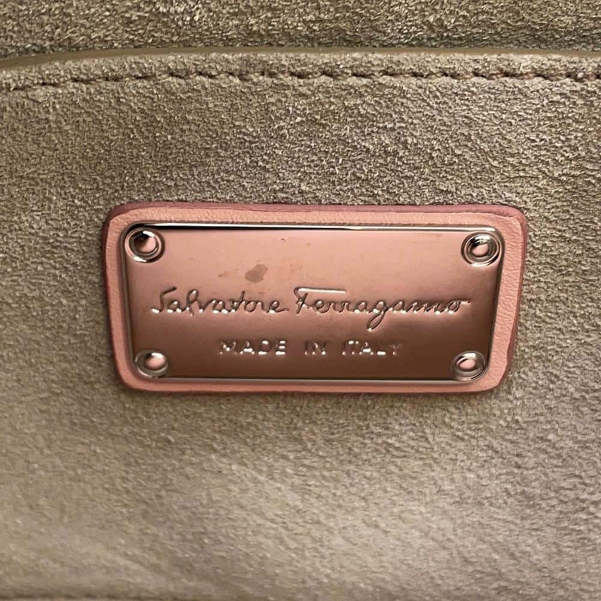 Salvatore Ferragamo Shoulder Bag Ribbon Leather Black