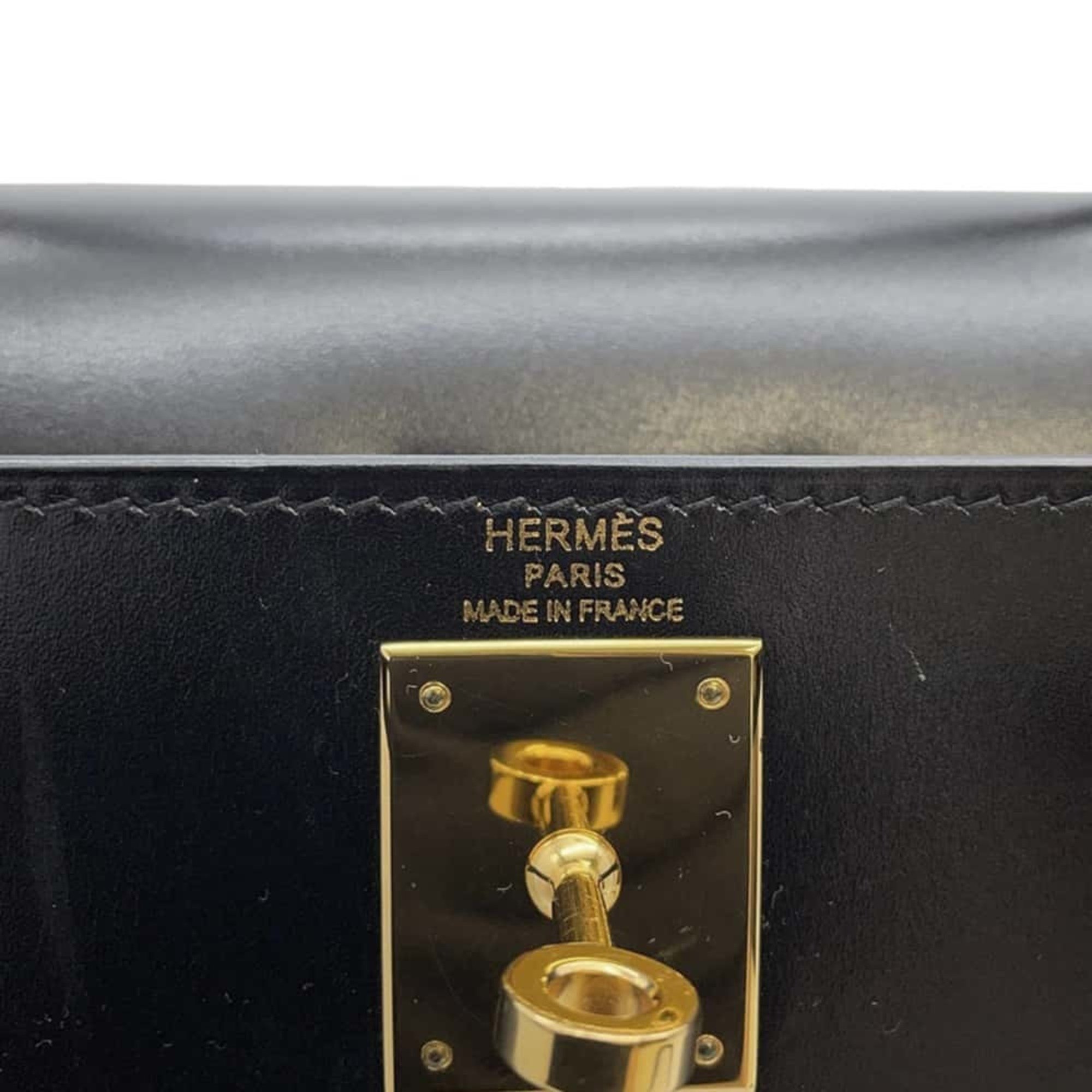 Hermes handbag Kelly 28, outer stitching, black box calf, M stamp, 2-way shoulder,