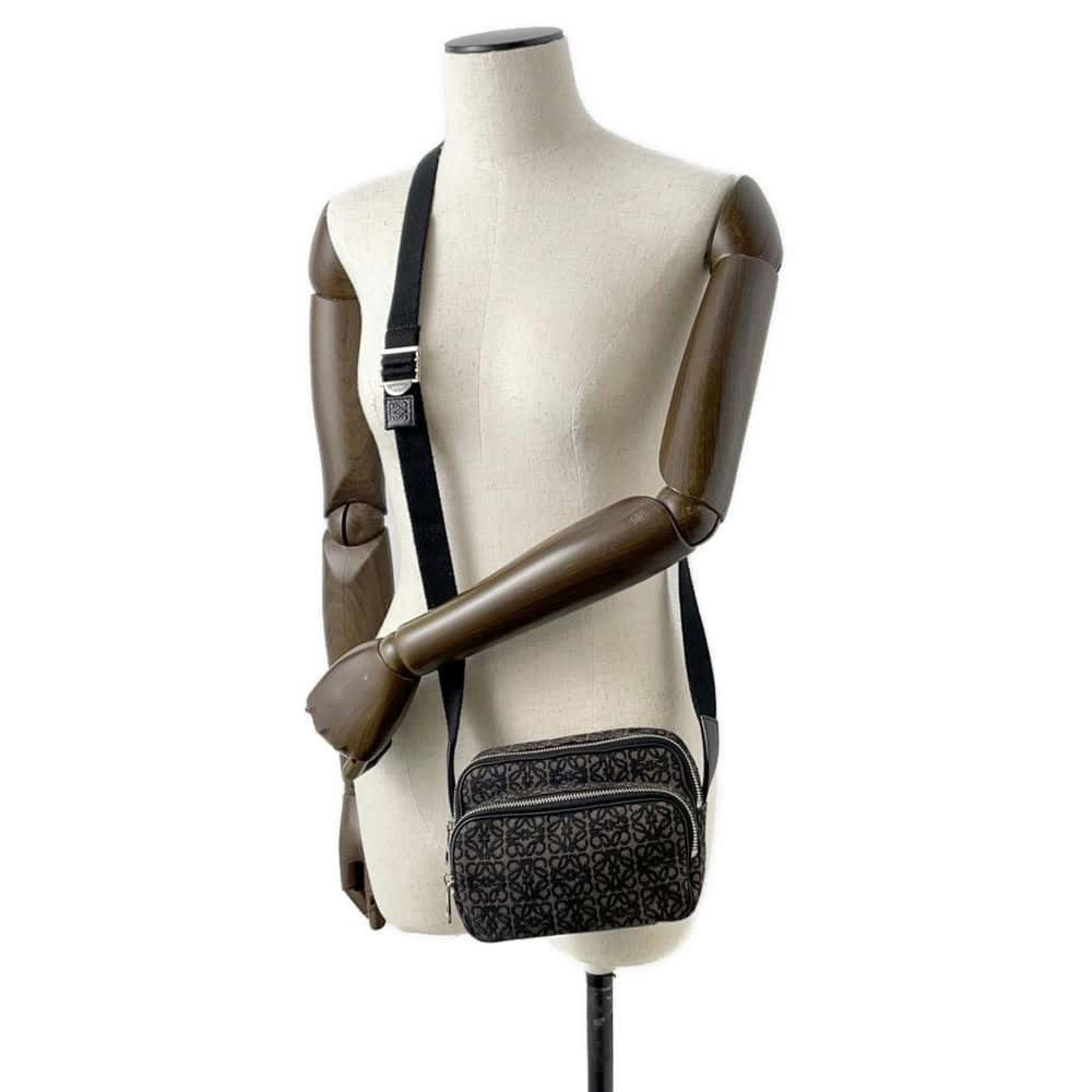 LOEWE Shoulder Bag Anagram Canvas B604Z80X01 Black